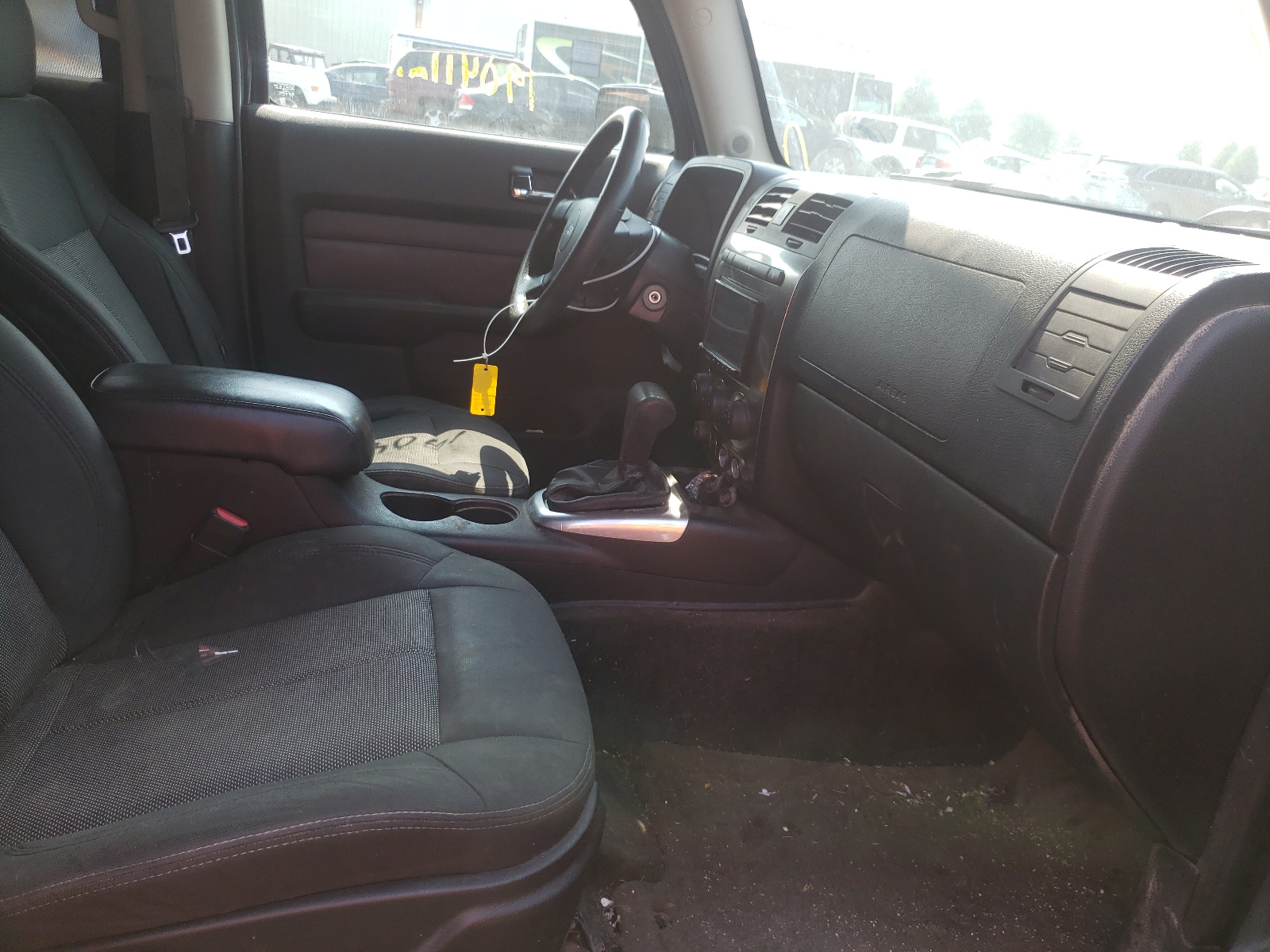 Photo 5 from auction – 2008 HUMMER H3 with VIN 5GTEN13E188143145