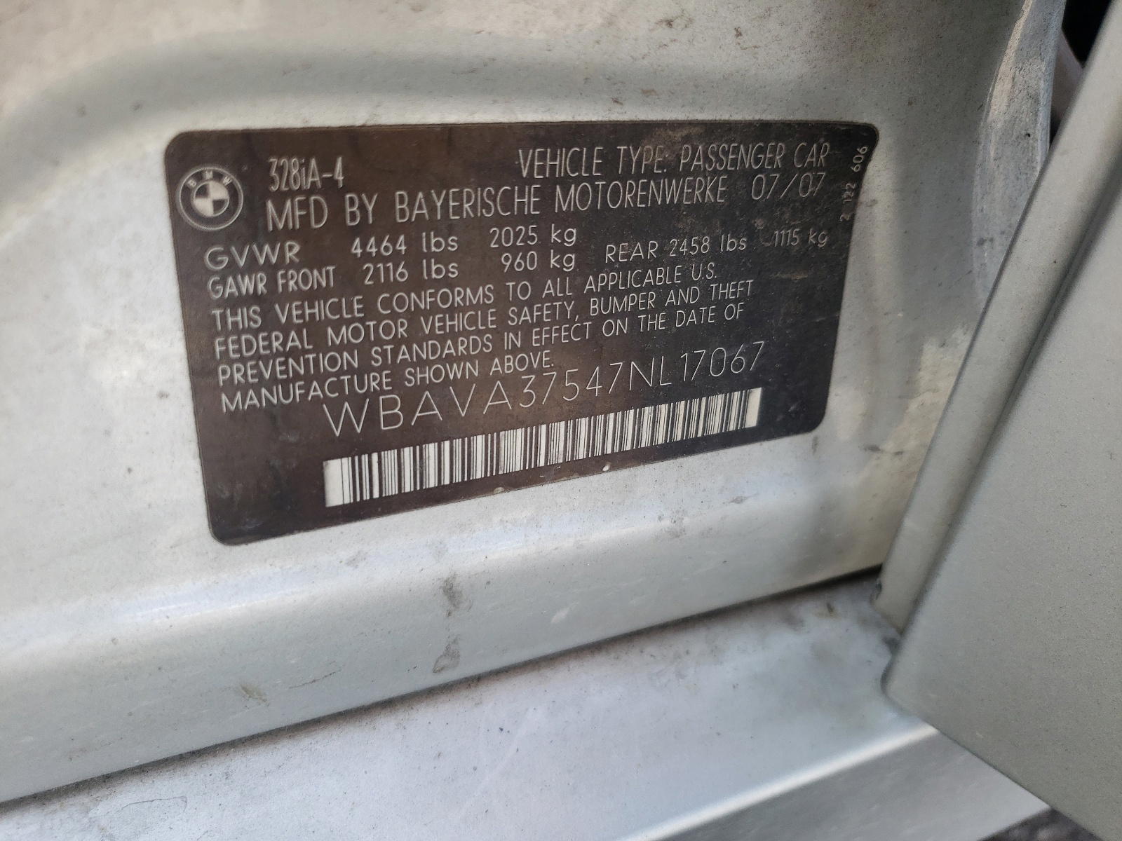 Photo 10 from auction – 2007 BMW 328 I with VIN WBAVA37547NL17067