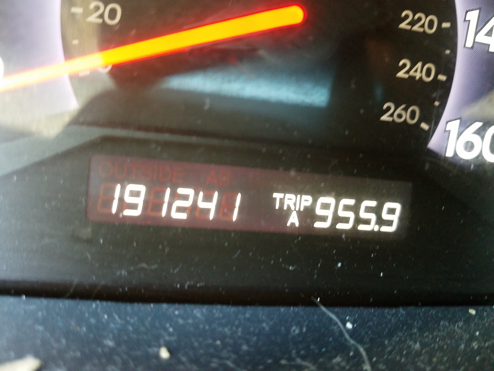 Photo 8 from auction – 2010 HONDA ODYSSEY EX with VIN 5FNRL3H60AB087054