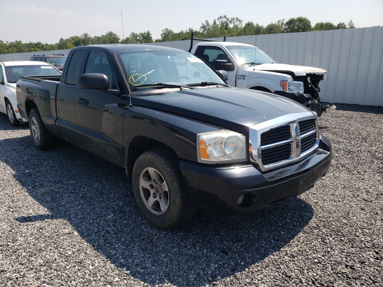 DODGE DAKOTA SLT 2006 with VIN 1D3HW42K86S561056 - Photo from auction