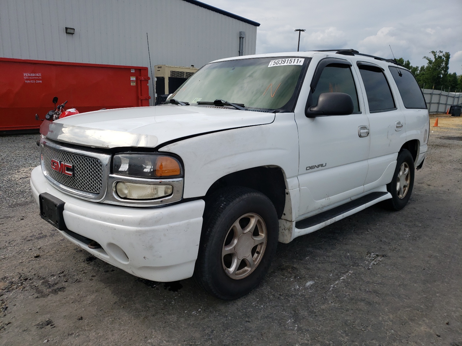 Photo 2 from auction – 2001 GMC DENALI with VIN 1GKEK63U21J267433