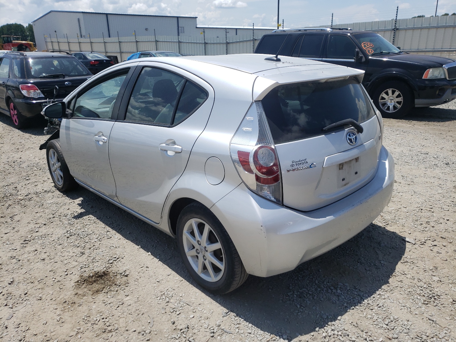 Photo 3 from auction – 2012 TOYOTA PRIUS C with VIN JTDKDTB35C1501860