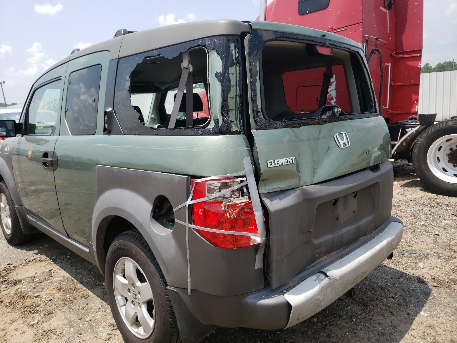 Photo 9 from auction – 2004 HONDA ELEMENT EX with VIN 5J6YH18654L009219