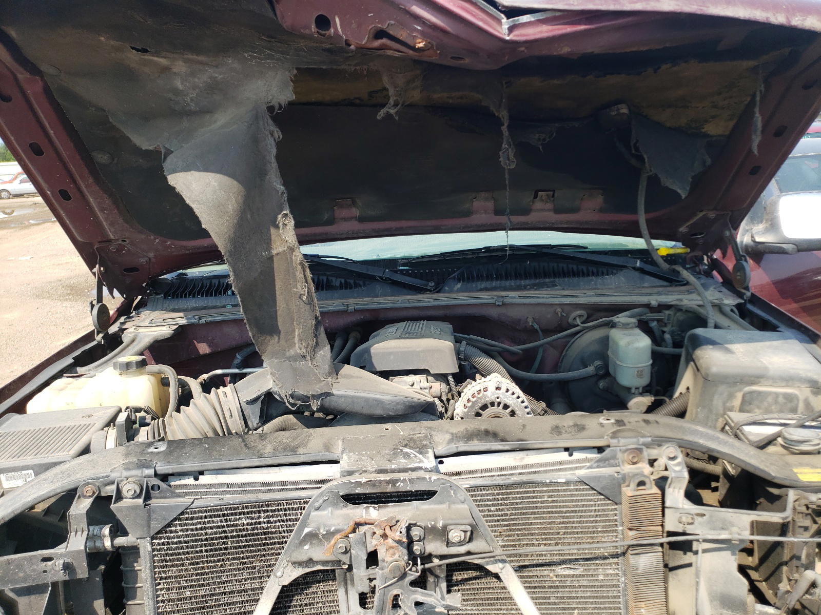 Photo 7 from auction – 2000 CHEVROLET SILVERADO with VIN 2GCEK19T4Y1328864