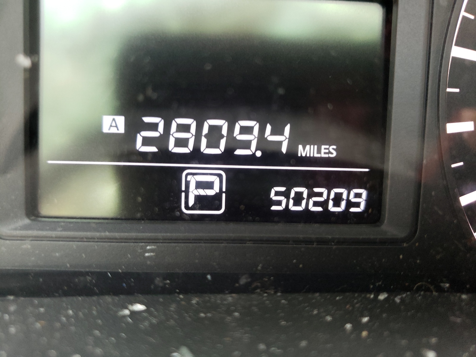 Photo 8 from auction – 2017 NISSAN SENTRA S with VIN 3N1AB7AP7HY261584