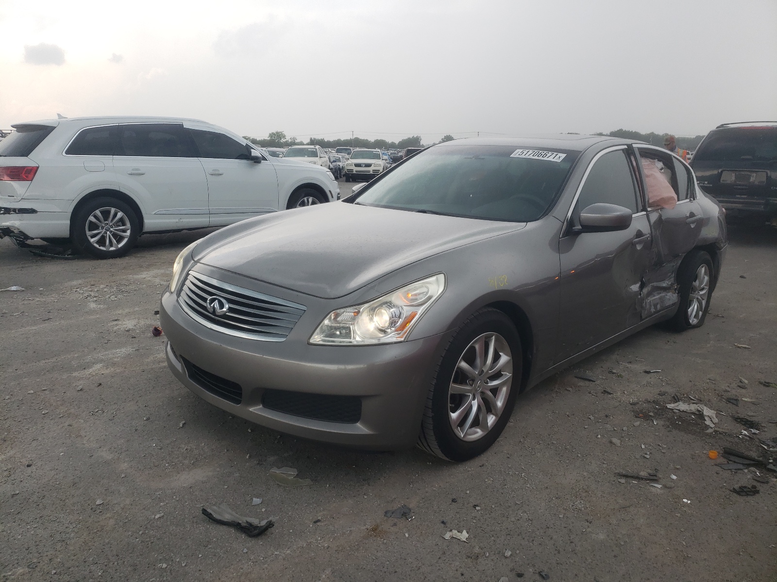 Photo 2 from auction – 2009 INFINITI G37 BASE with VIN JNKCV61E09M308270