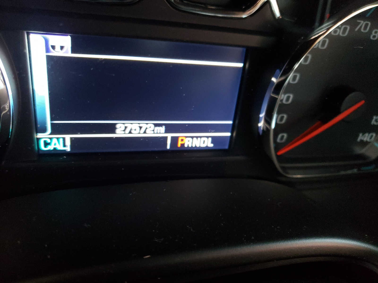 Photo 8 from auction – 2018 GMC YUKON SLE with VIN 1GKS2AKC6JR302409