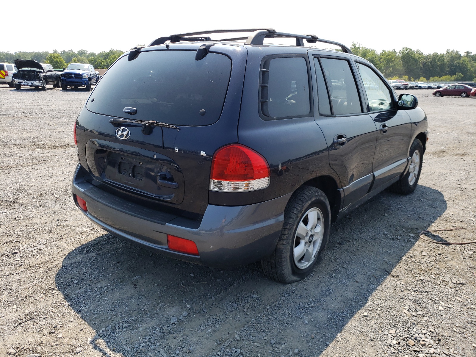 Photo 4 from auction – 2005 HYUNDAI SANTA FE with VIN KM8SC13D15U013811