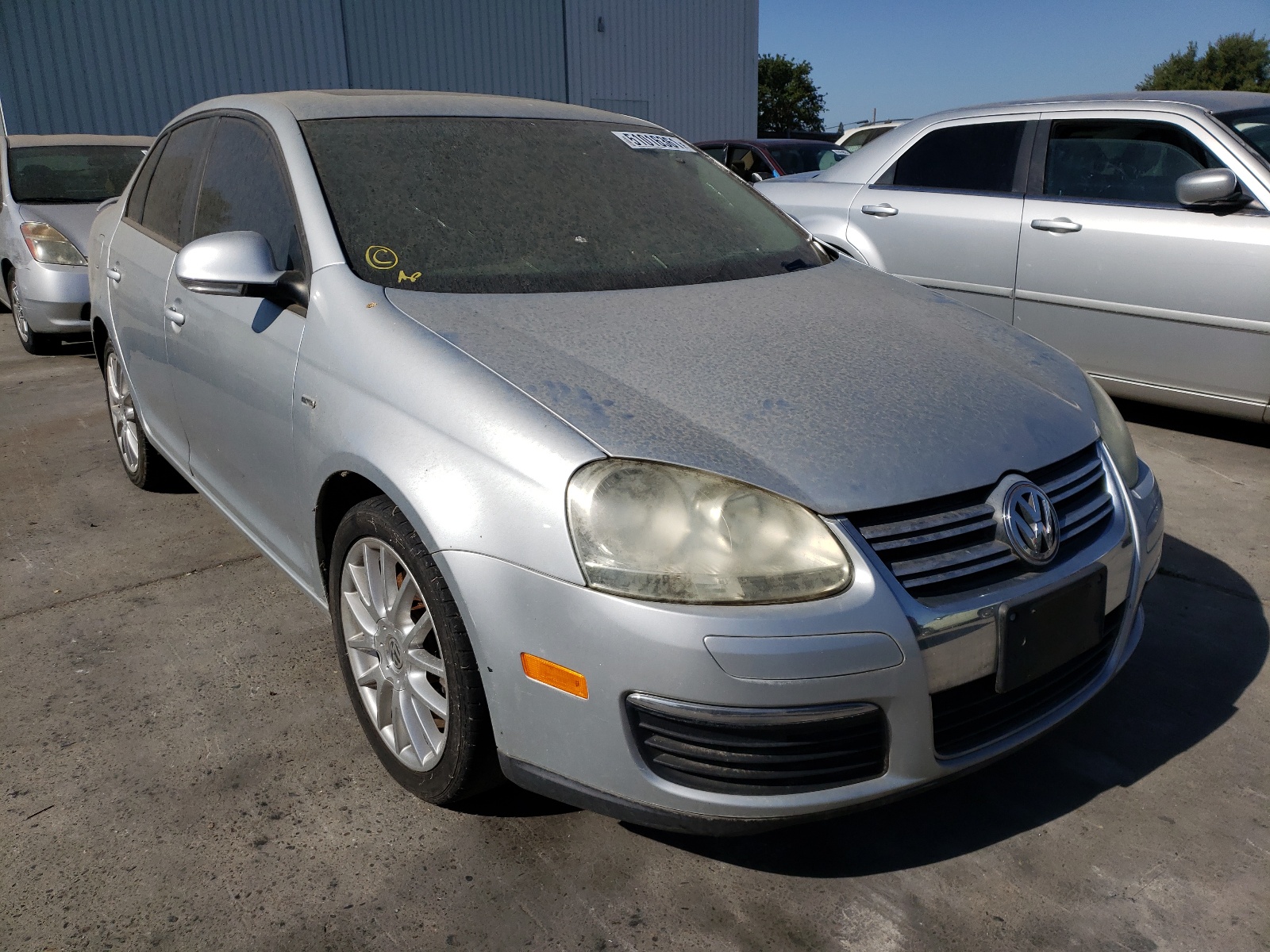 VOLKSWAGEN JETTA WOLF 2008 with VIN 3VWRA71K68M187747 - Photo from auction