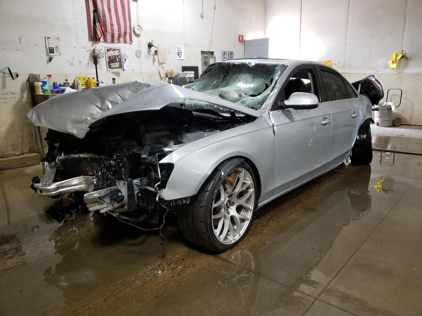 Photo 2 from auction – 2013 AUDI A4 PREMIUM with VIN WAUFFAFL2DN011751