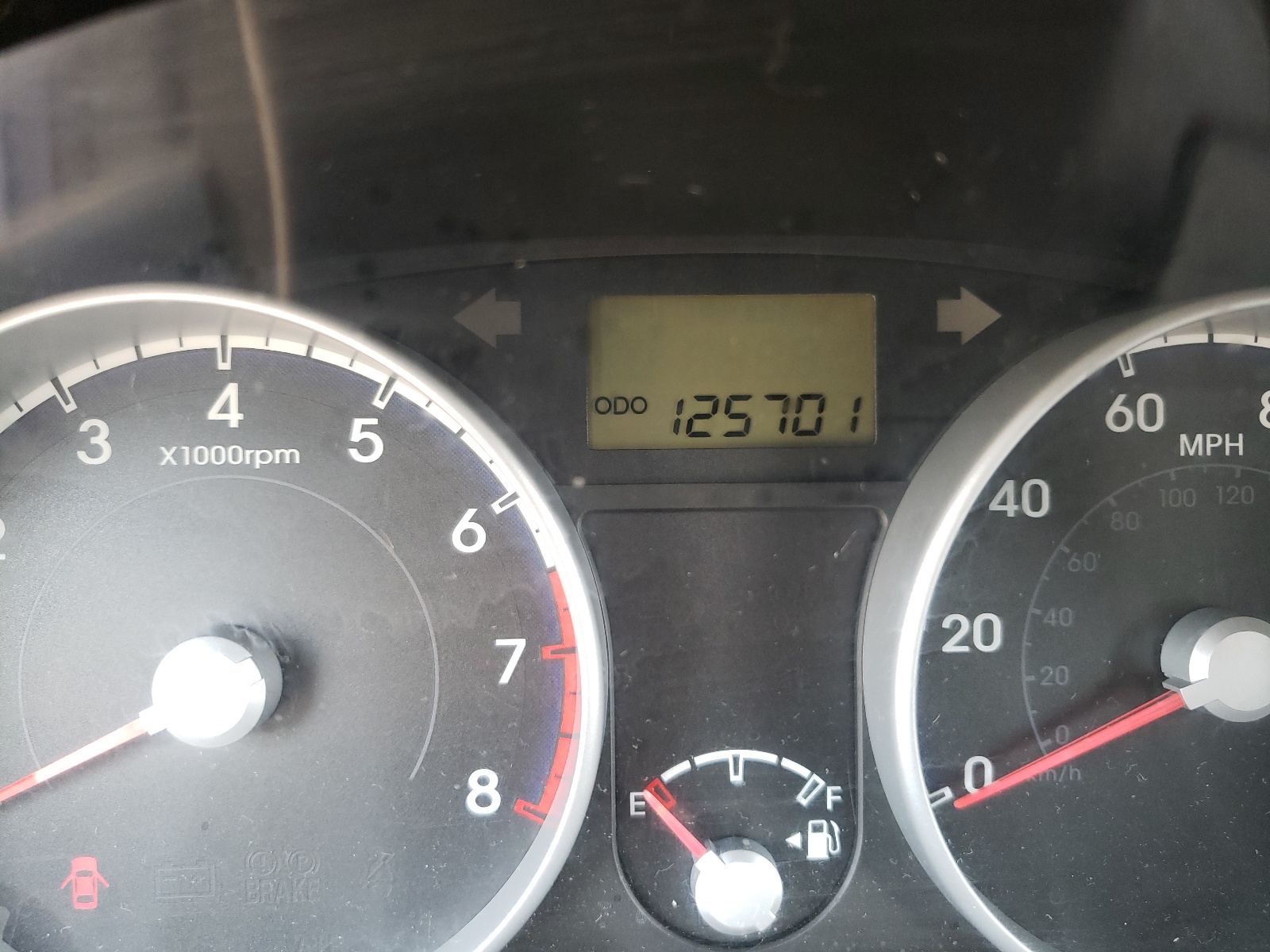 Photo 8 from auction – 2011 HYUNDAI ACCENT GLS with VIN KMHCN4AC2BU613162