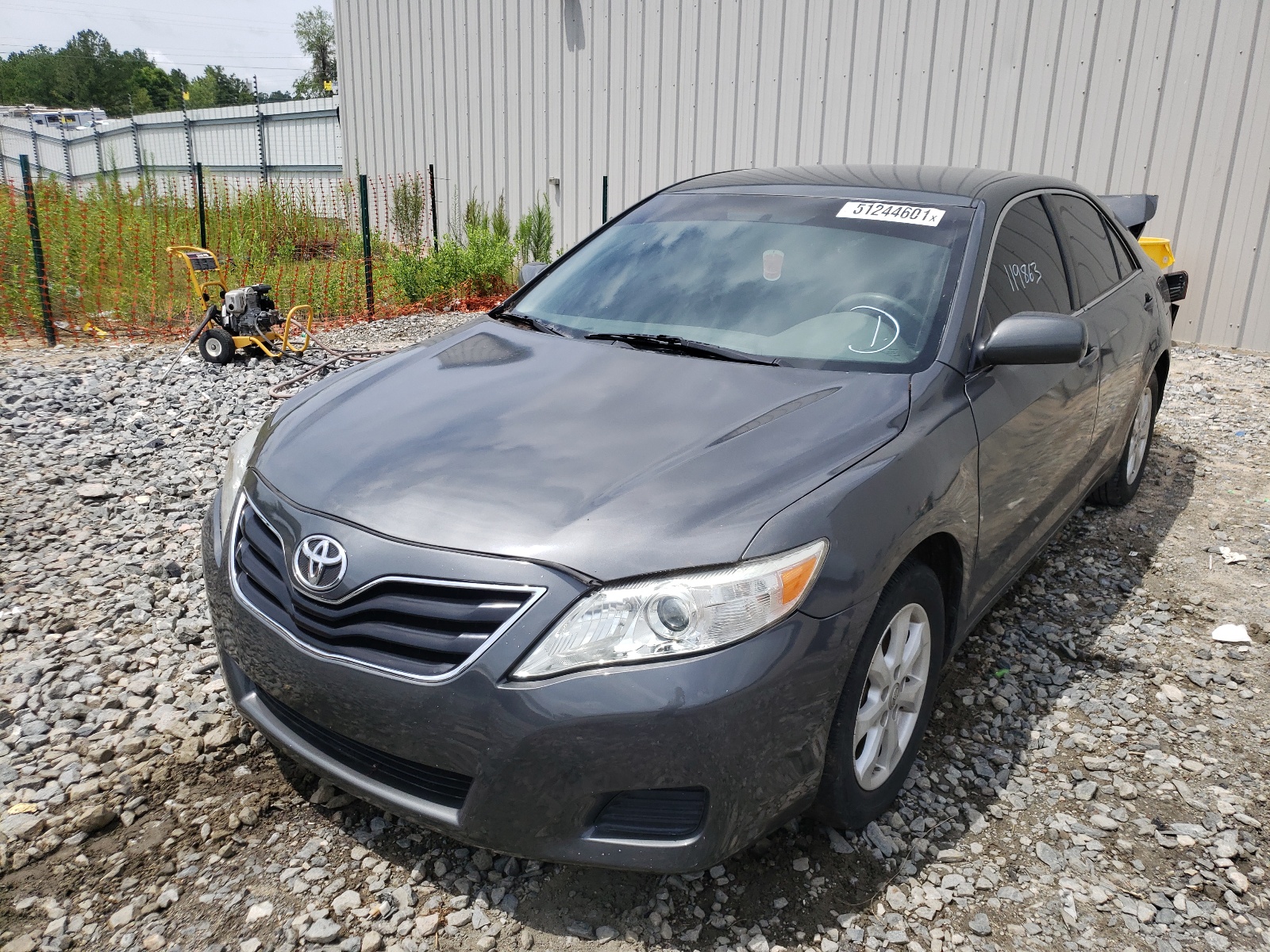 صورة رقم 2 من المزاد - 2011 TOYOTA CAMRY BASE مع VIN 4T1BF3EK3BU618360
