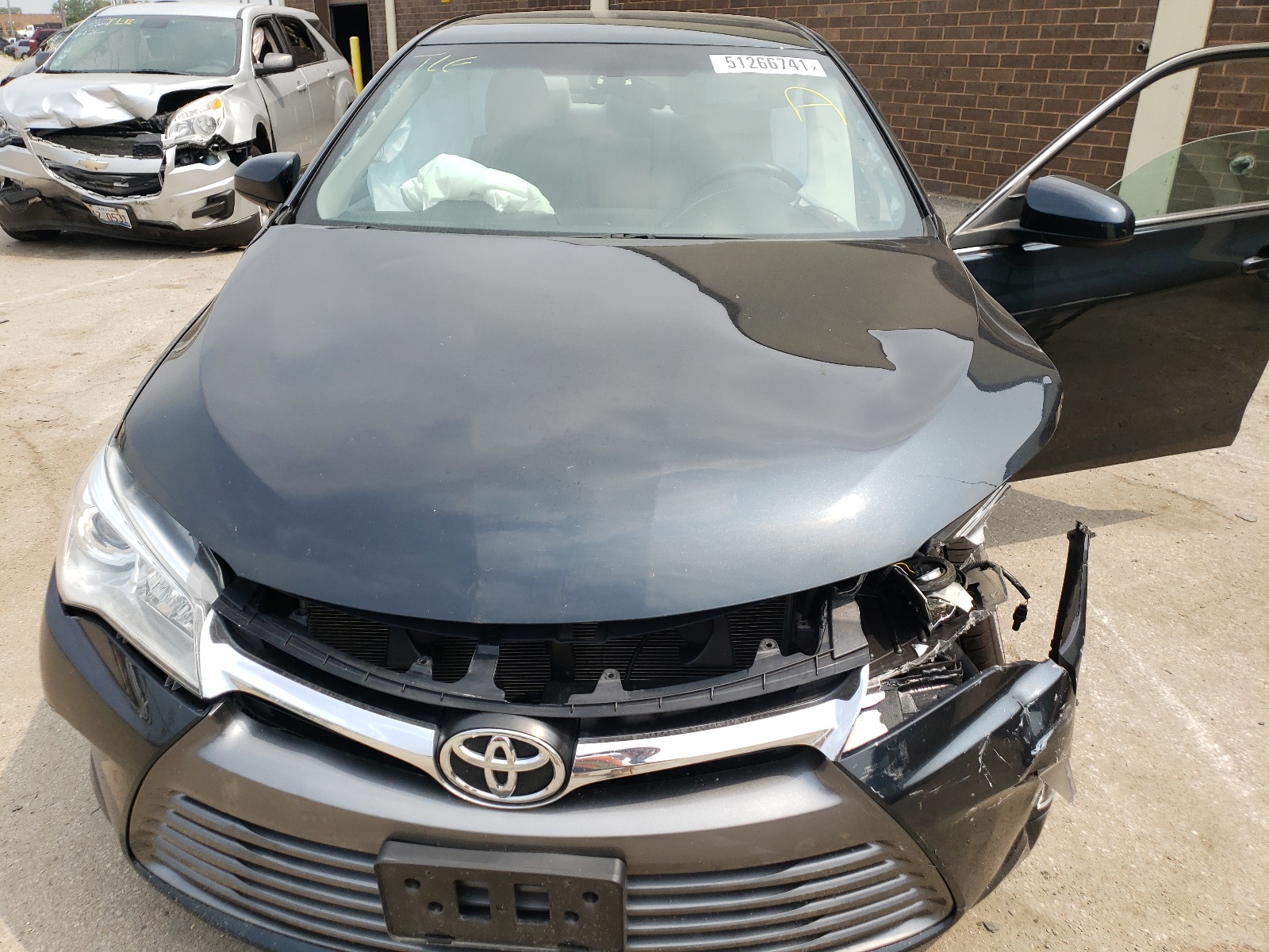Photo 7 from auction – 2015 TOYOTA CAMRY LE with VIN 4T4BF1FK5FR513835