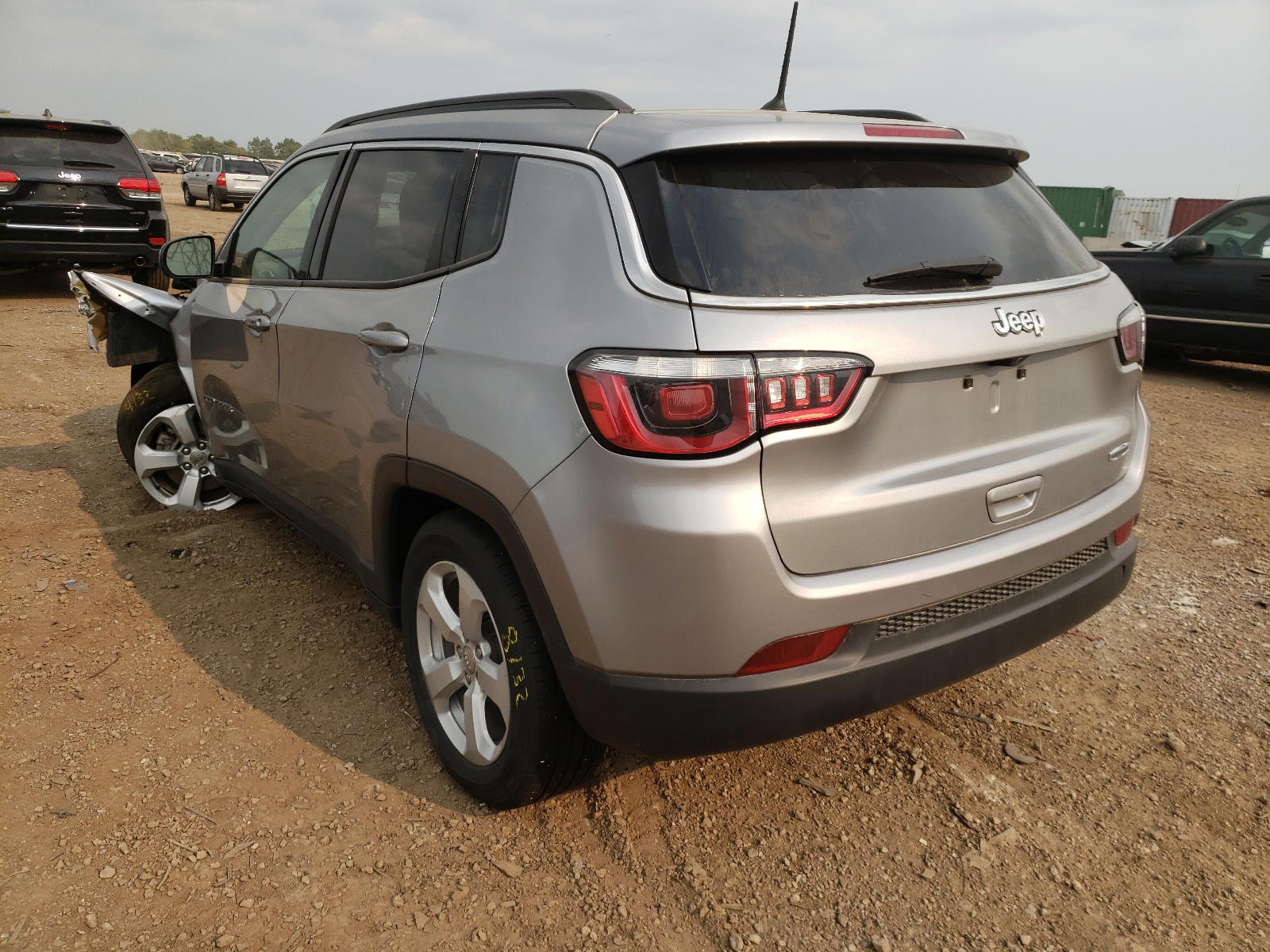 Photo 3 from auction – 2017 JEEP COMPASS LA with VIN 3C4NJCBB6HT653160