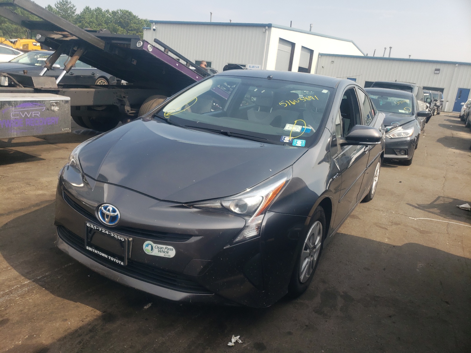Photo 2 from auction – 2016 TOYOTA PRIUS with VIN JTDKBRFU3G3002089