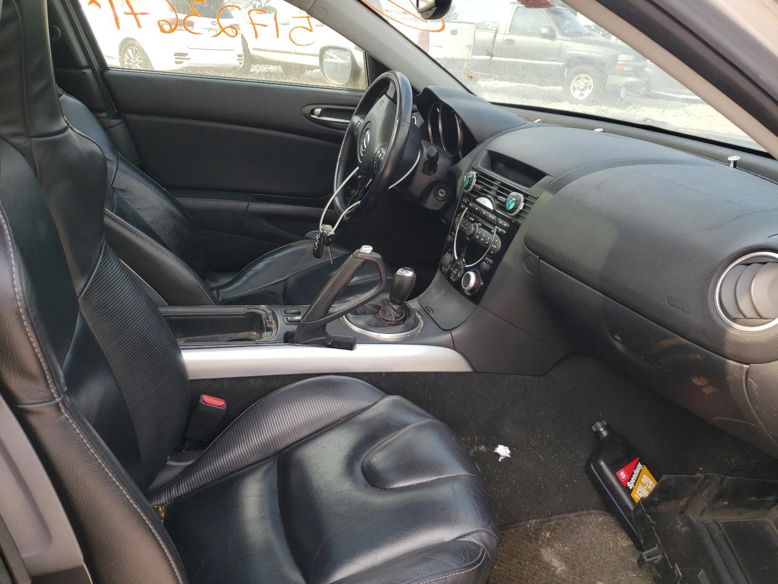 Photo 5 from auction – 2004 MAZDA RX8 with VIN JM1FE173840100998