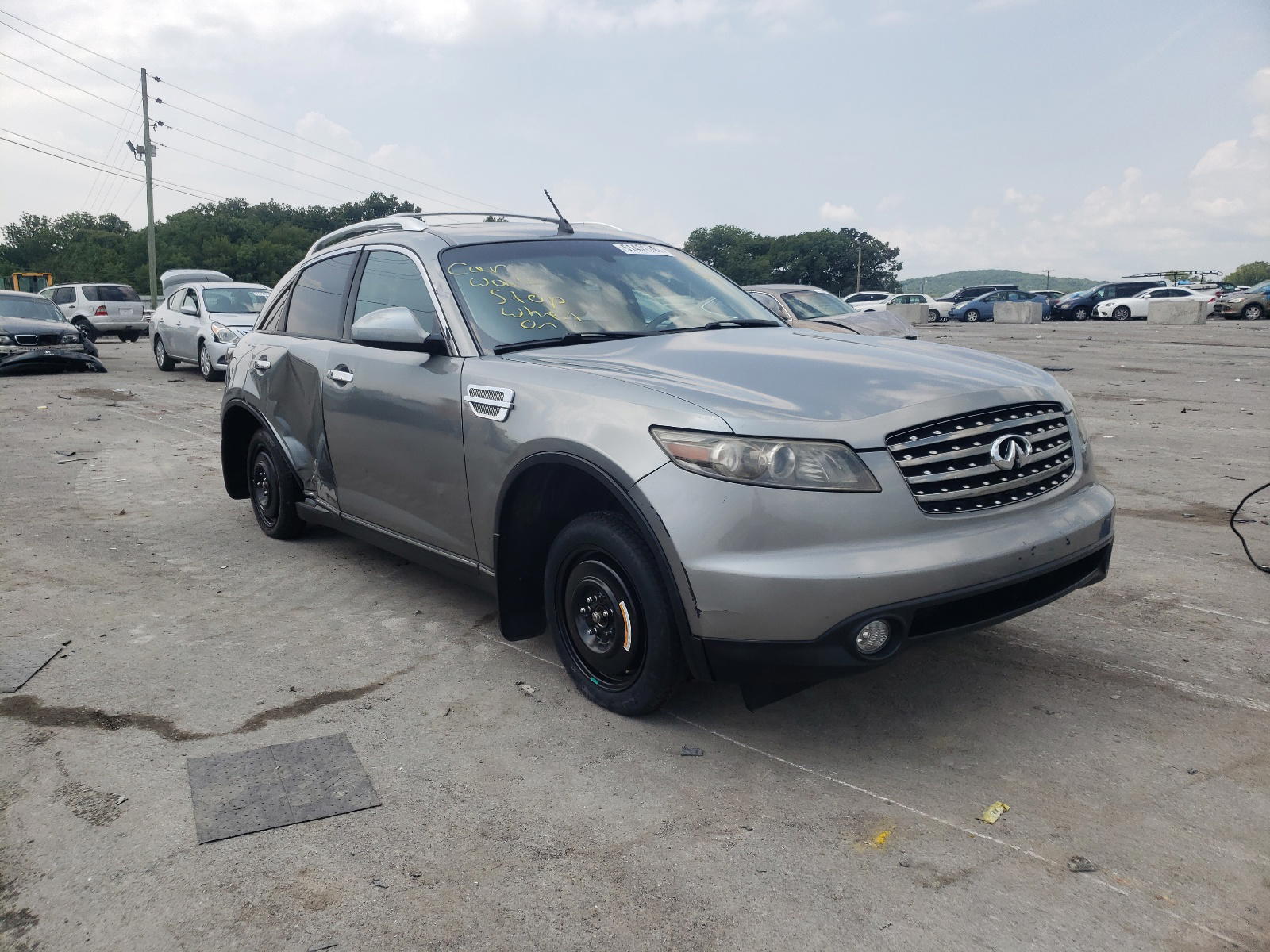 INFINITI FX45 2005 with VIN JNRBS08W15X402670 - Photo from auction