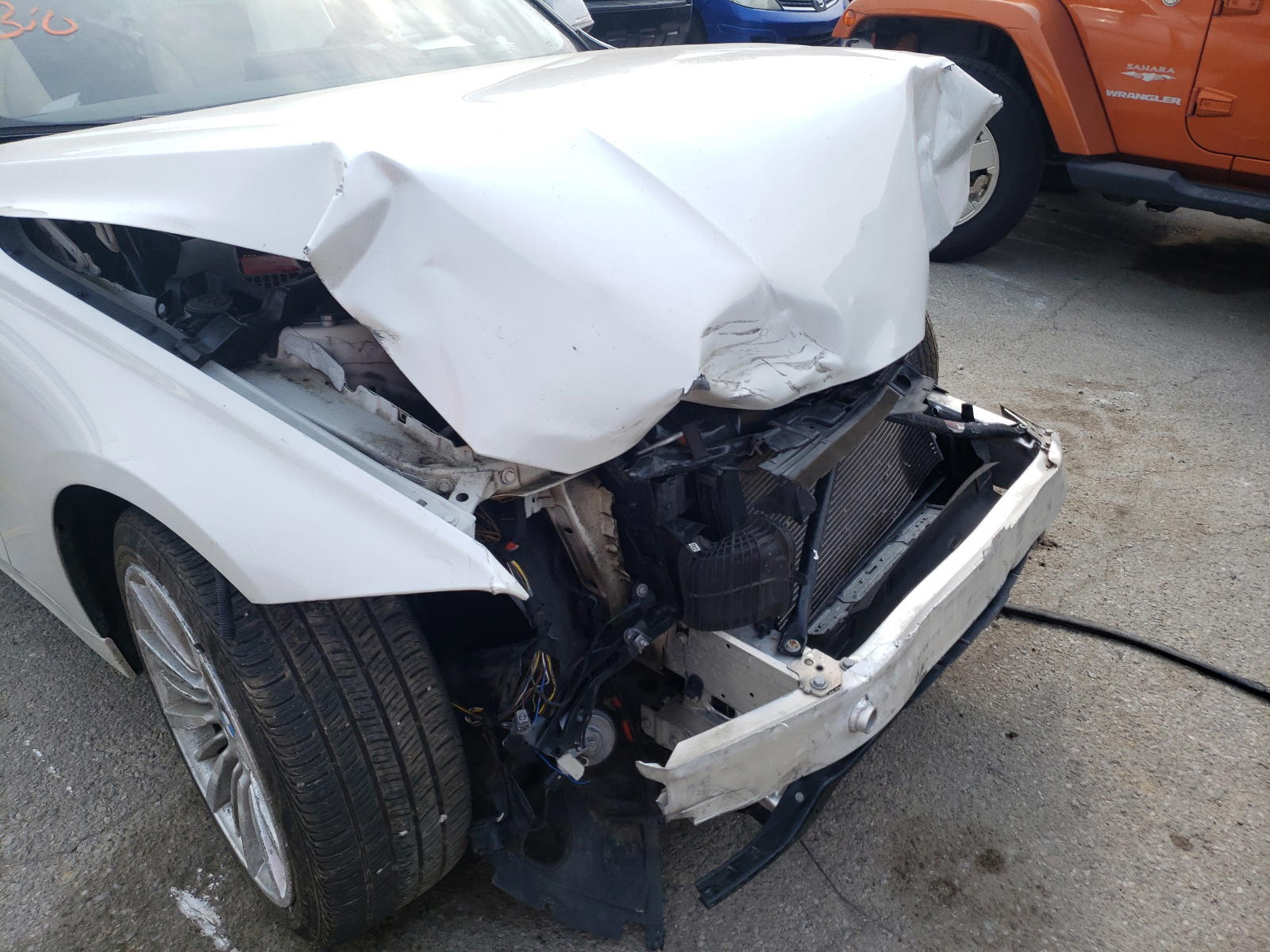 Photo 9 from auction – 2015 BMW 328 I with VIN WBA3A5G55FNS84145