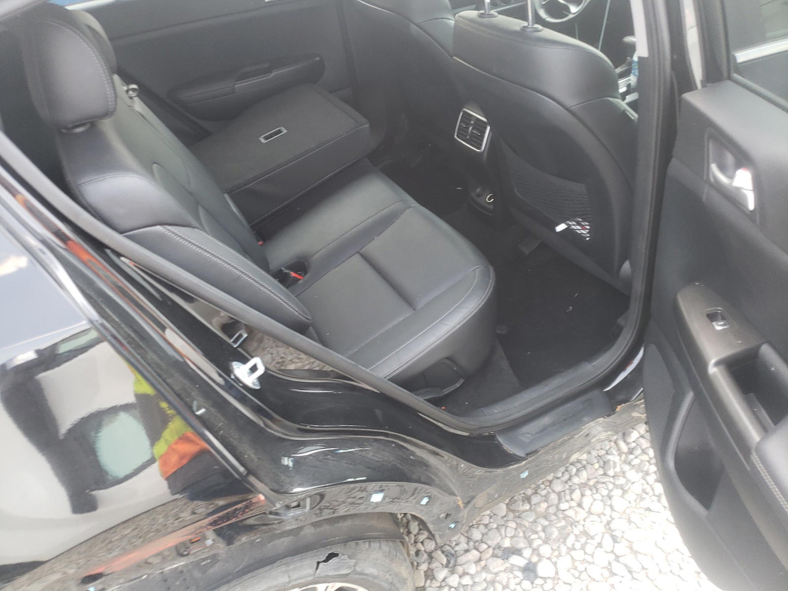 Photo 6 from auction – 2017 KIA SPORTAGE E with VIN KNDPNCAC8H7125910