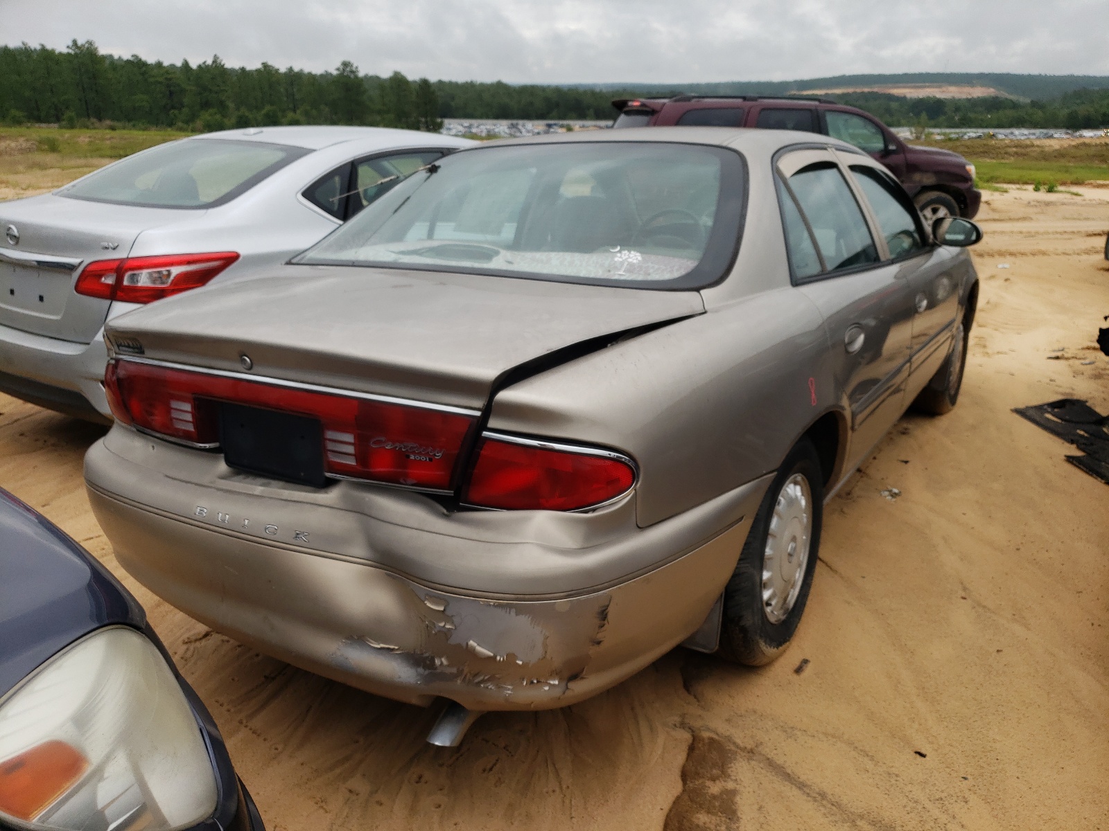Photo 4 from auction – 2001 BUICK CENTURY LI with VIN 2G4WY55JX11171745