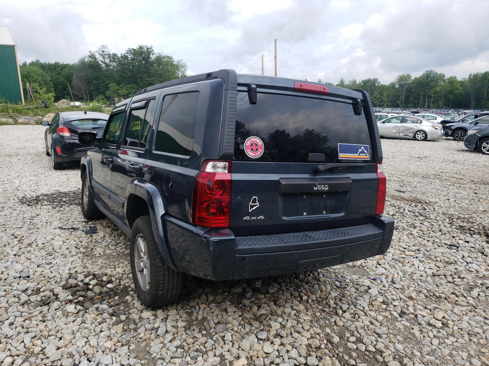 Photo 3 from auction – 2008 JEEP COMMANDER with VIN 1J8HG48K98C132706