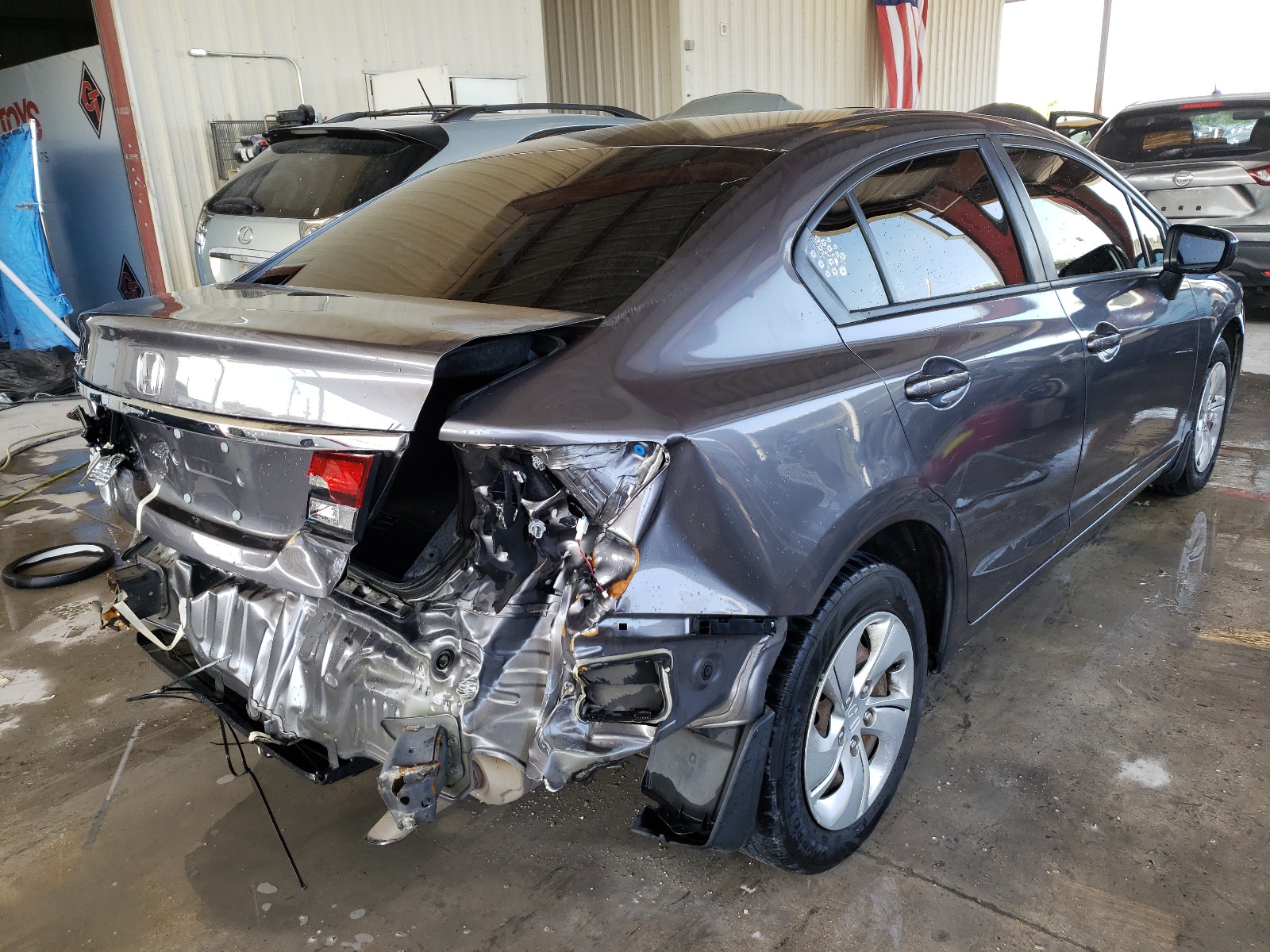 Photo 4 from auction – 2015 HONDA CIVIC LX with VIN 19XFB2F59FE227996