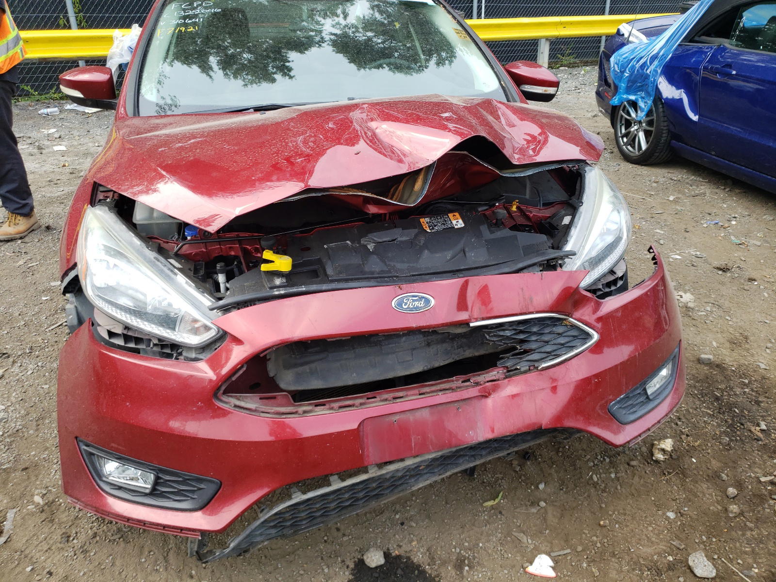 Photo 9 from auction – 2016 FORD FOCUS SE with VIN 1FADP3F20GL310641