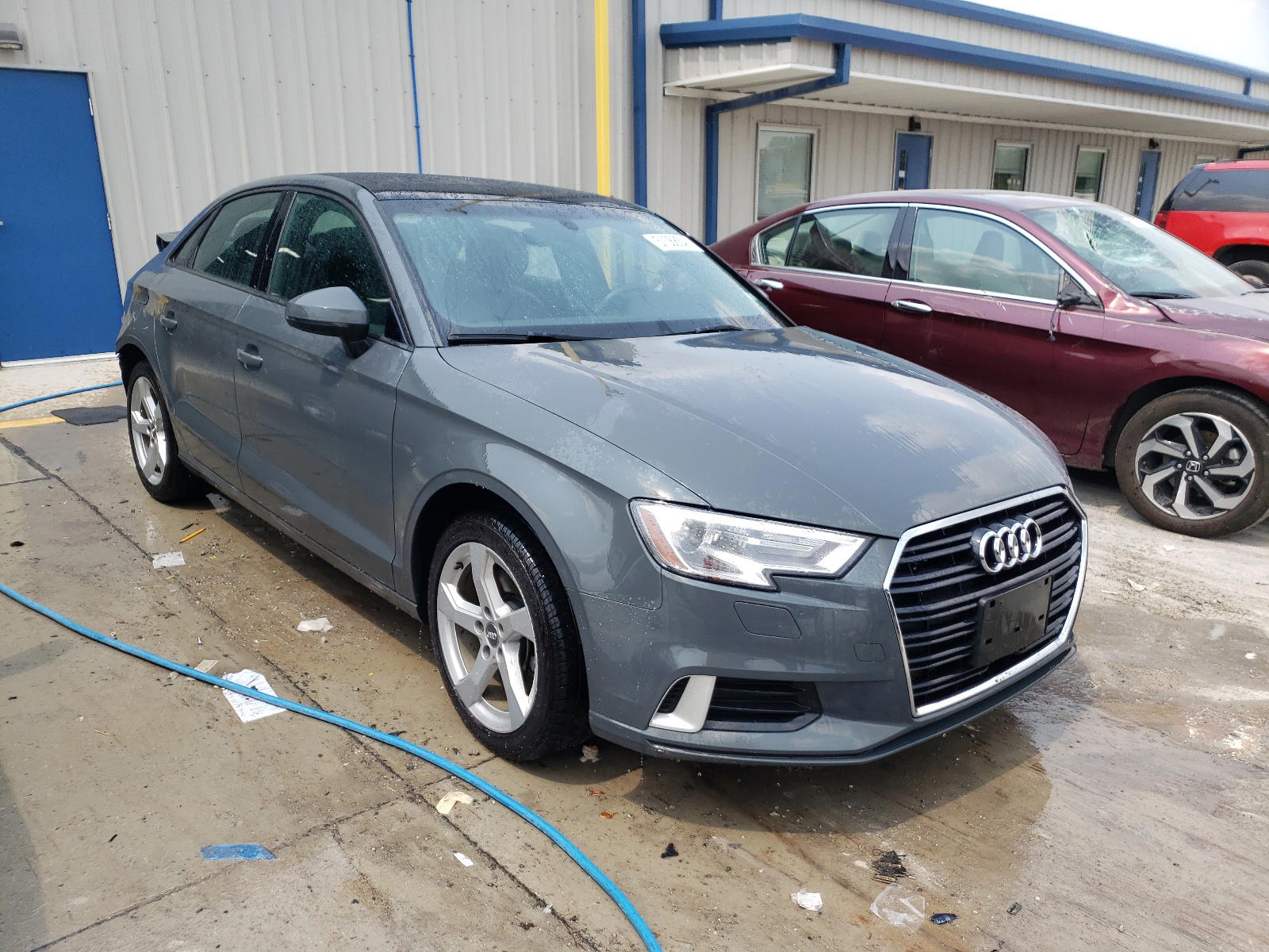 AUDI A3 PREMIUM 2019 with VIN WAUAUHFF7KA076764 - Photo from auction