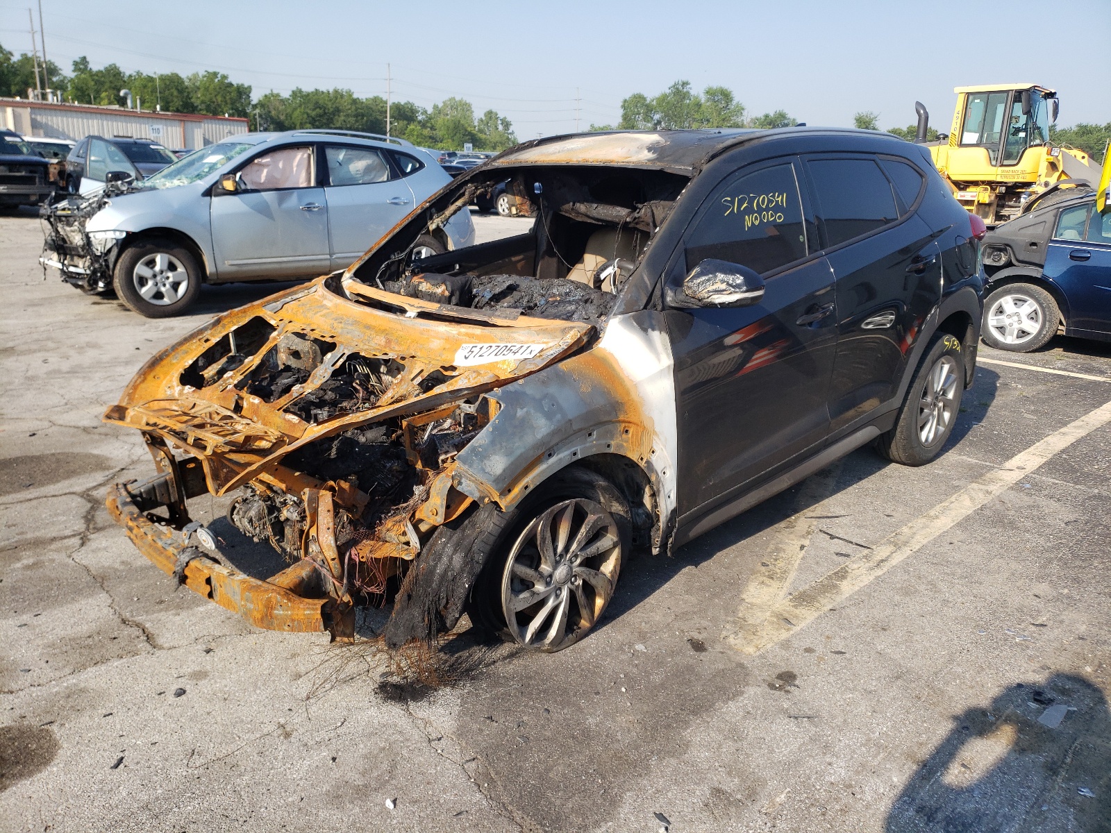 Photo 2 from auction – 2017 HYUNDAI TUCSON LIM with VIN KM8J3CA41HU557580