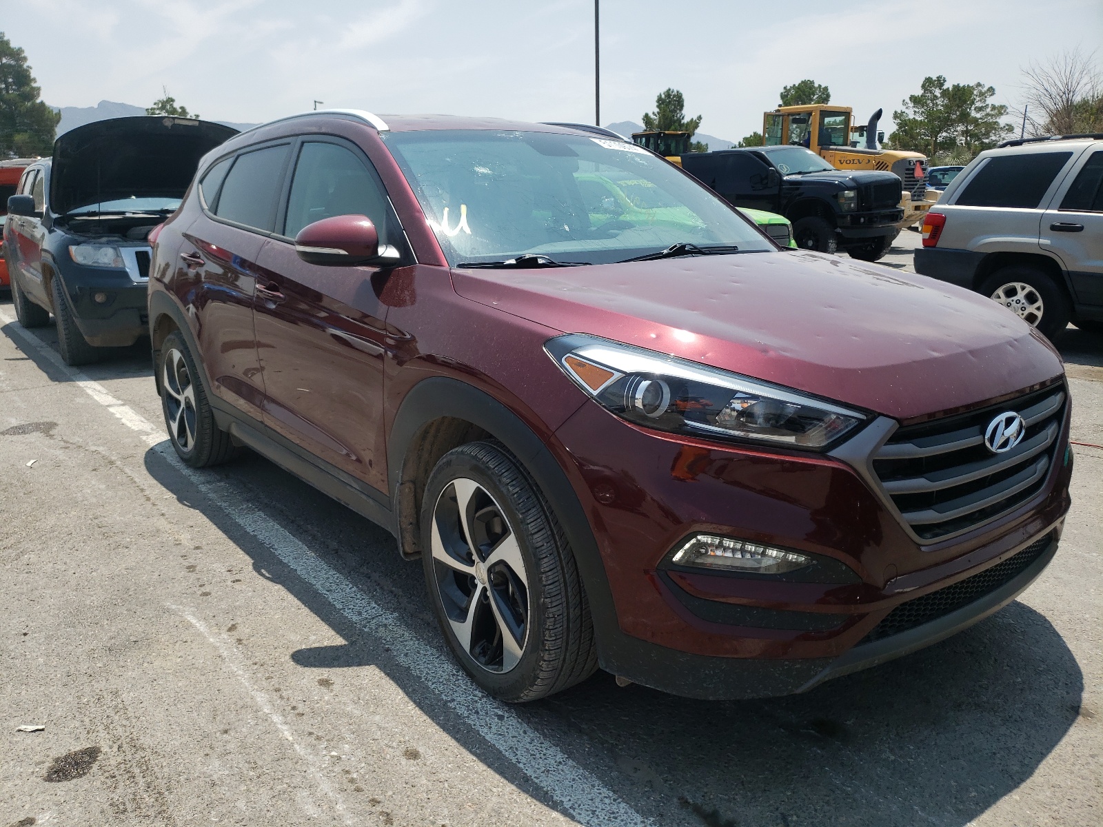HYUNDAI TUCSON LIM 2016 with VIN KM8J3CA25GU048542 - Photo from auction