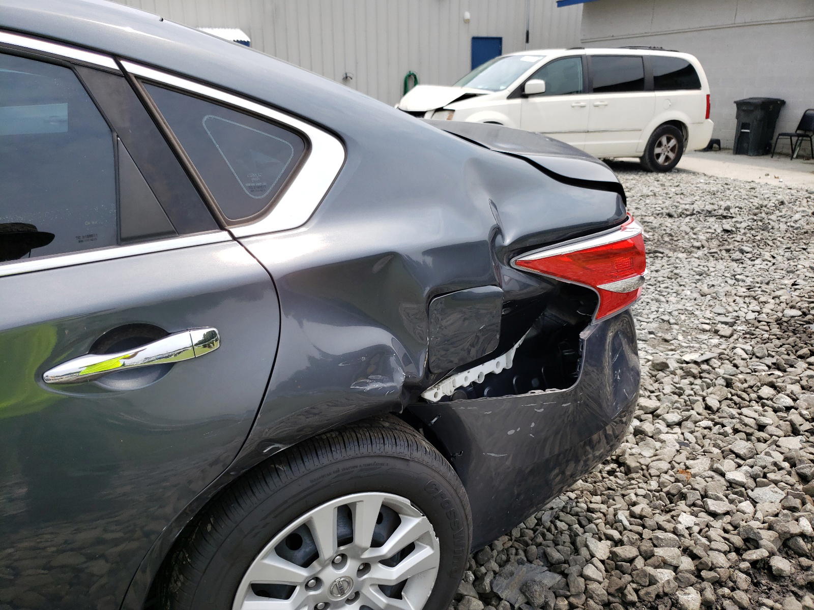 Photo 9 from auction – 2013 NISSAN ALTIMA 2.5 with VIN 1N4AL3AP1DN535250