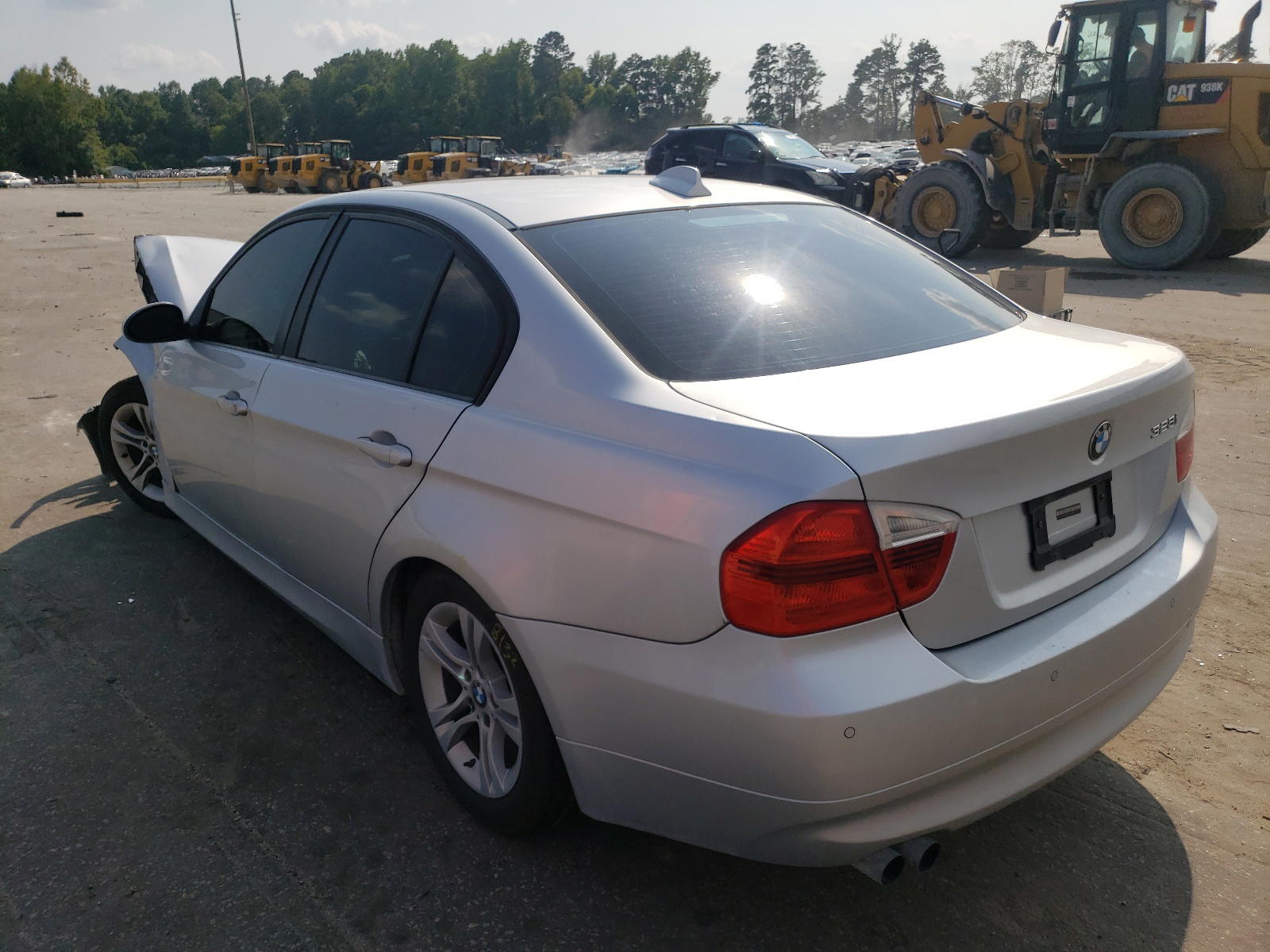 Photo 3 from auction – 2007 BMW 328 I with VIN WBAVA37547NL17067
