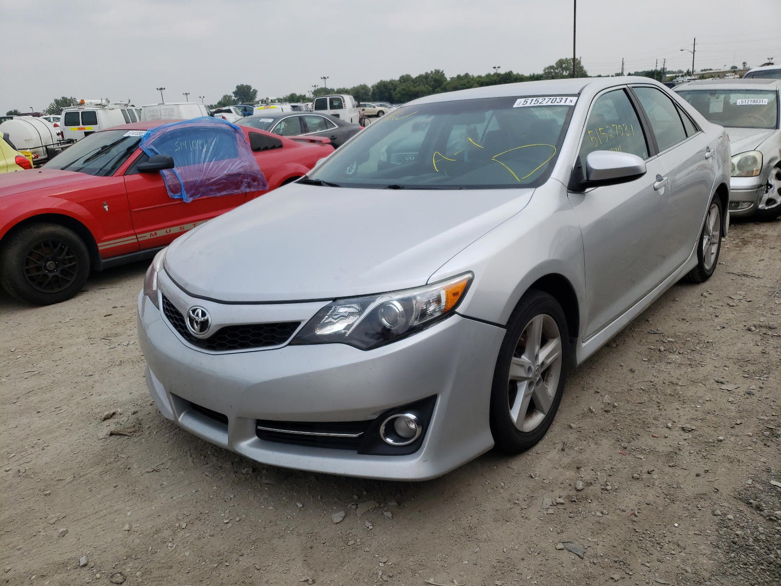 Photo 2 from auction – 2012 TOYOTA CAMRY with VIN 4T1BF1FK2CU121305