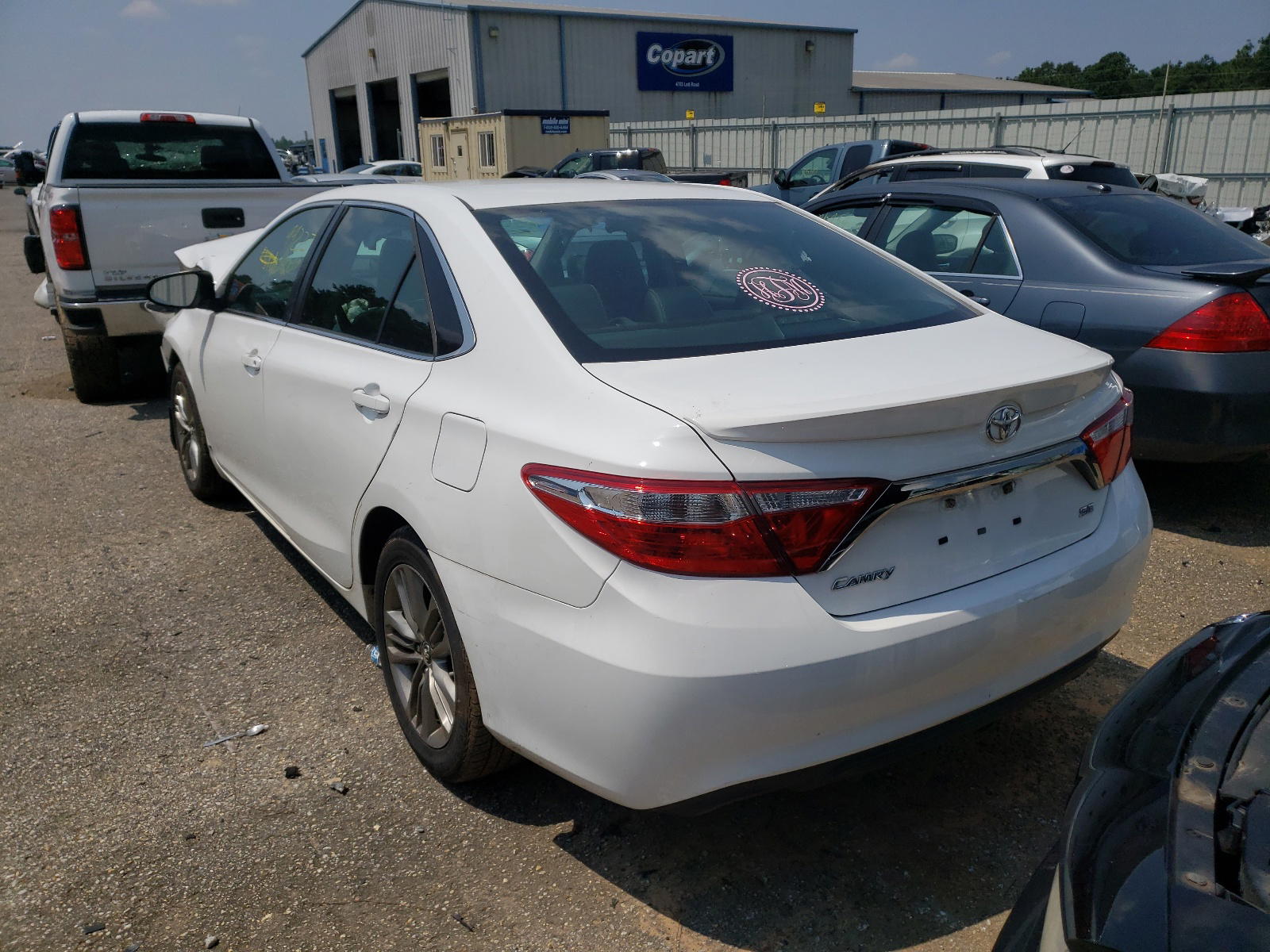 Photo 3 from auction – 2015 TOYOTA CAMRY with VIN 4T1BF1FK2FU067783