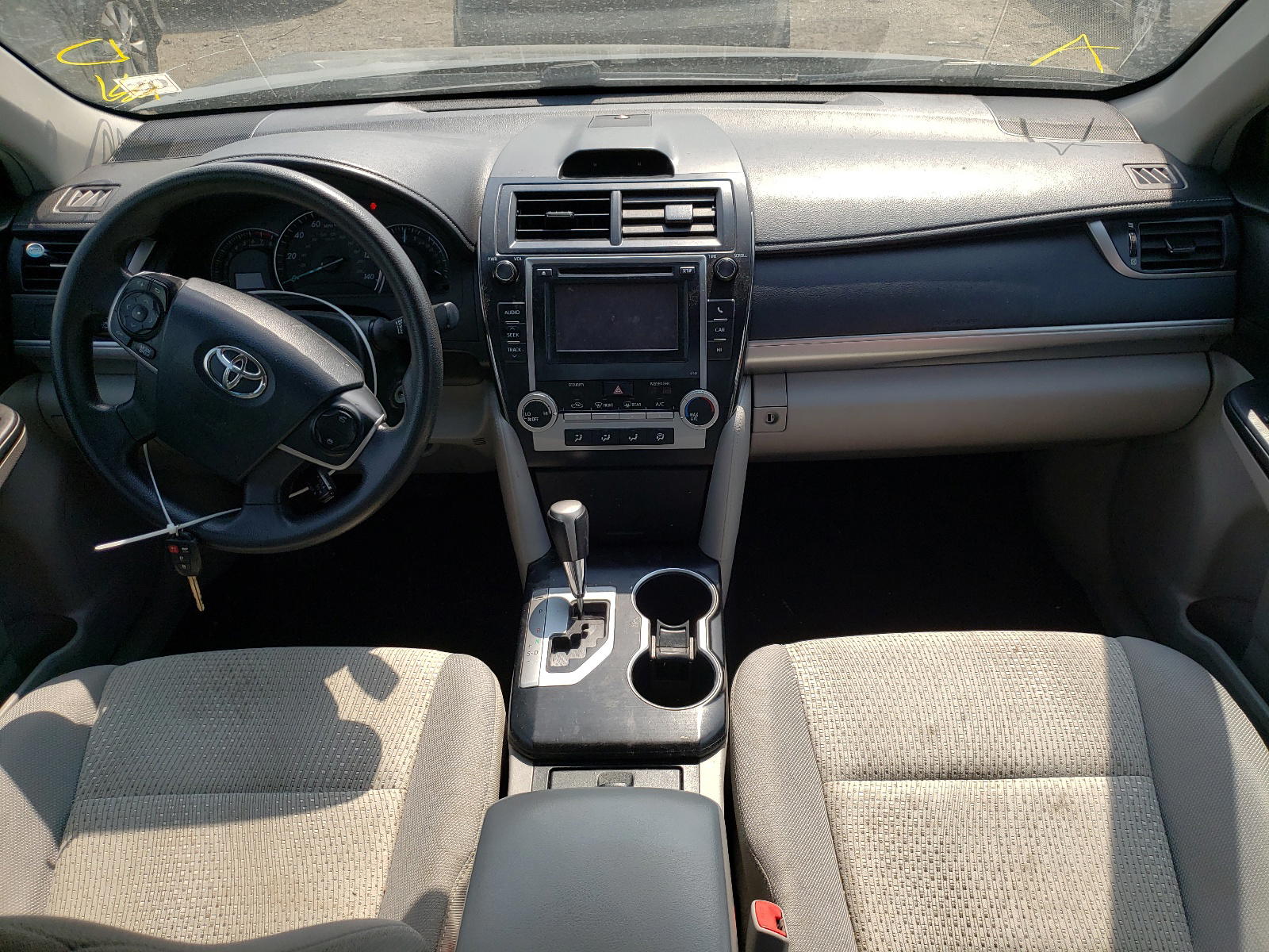 Photo 9 from auction – 2012 TOYOTA CAMRY BASE with VIN 4T4BF1FK7CR271156