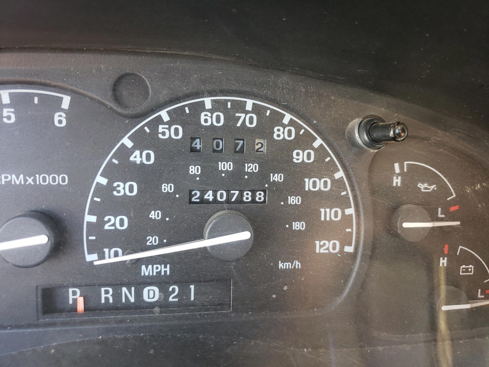 Photo 8 from auction – 1998 FORD EXPLORER with VIN 1FMZU32E1WZB35543