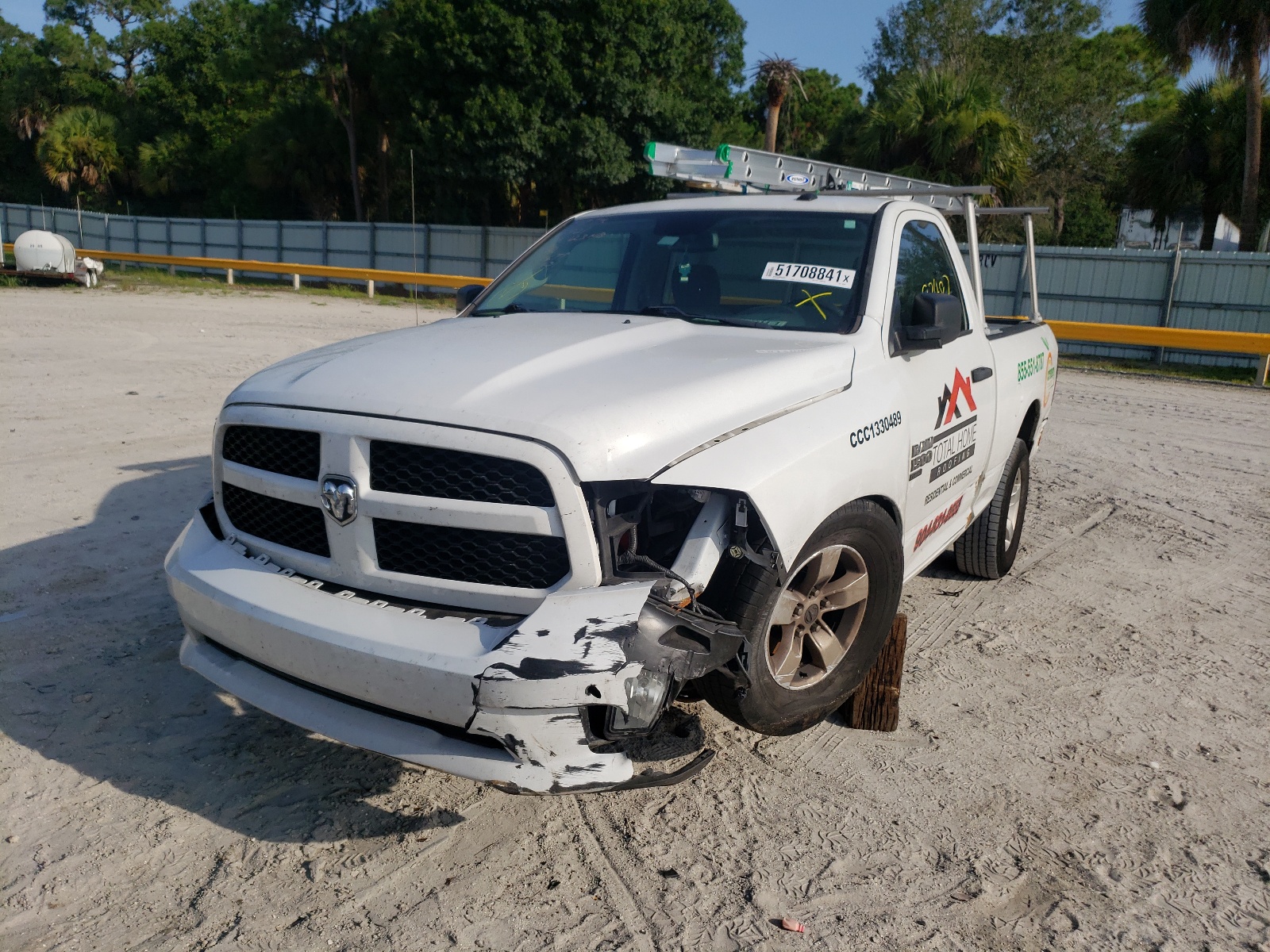 Photo 2 from auction – 2019 RAM 1500 CLASS with VIN 3C6JR6AG5KG510679