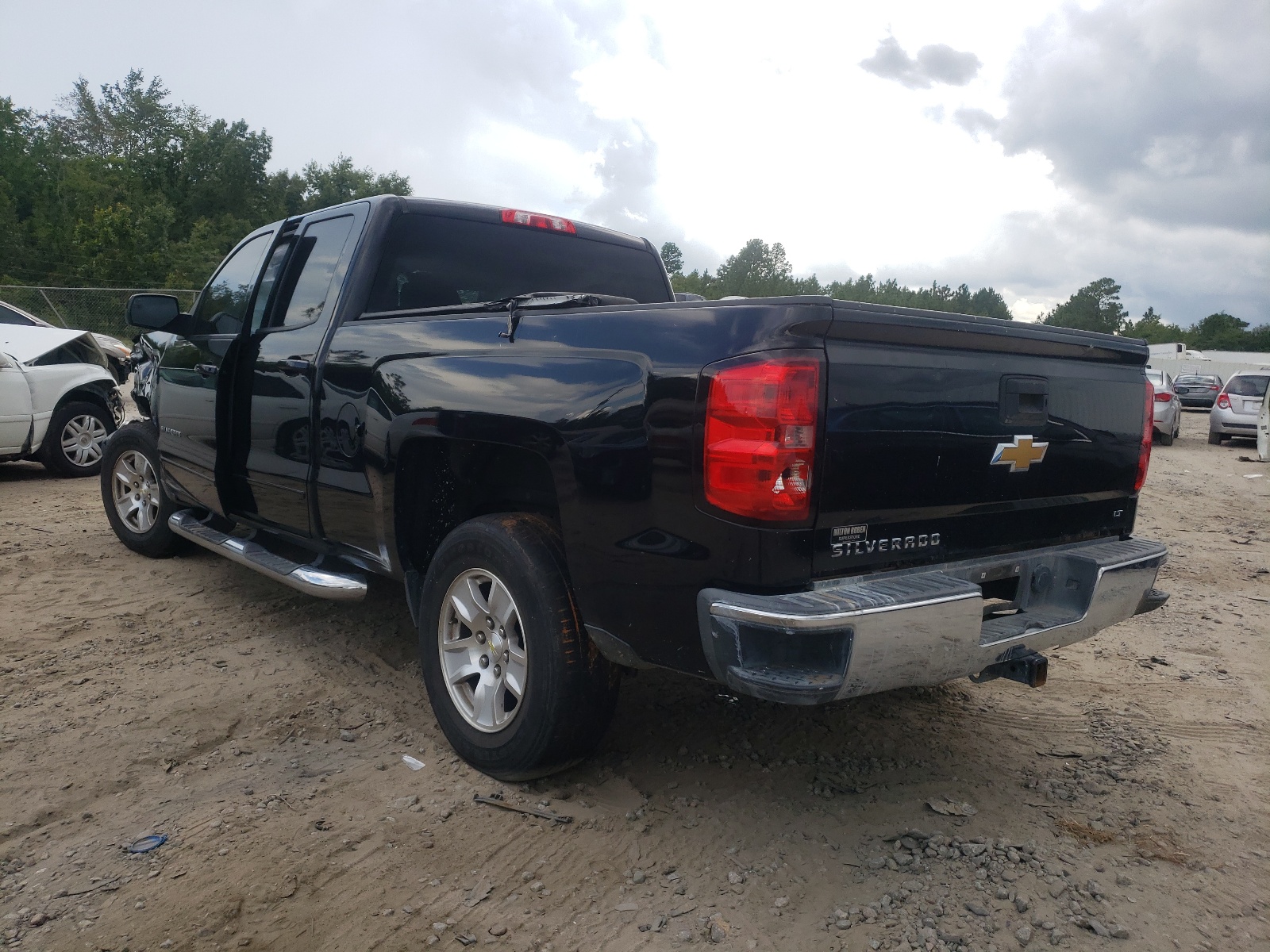 Photo 3 from auction – 2015 CHEVROLET SILVERADO with VIN 1GCRCREC0FZ252762
