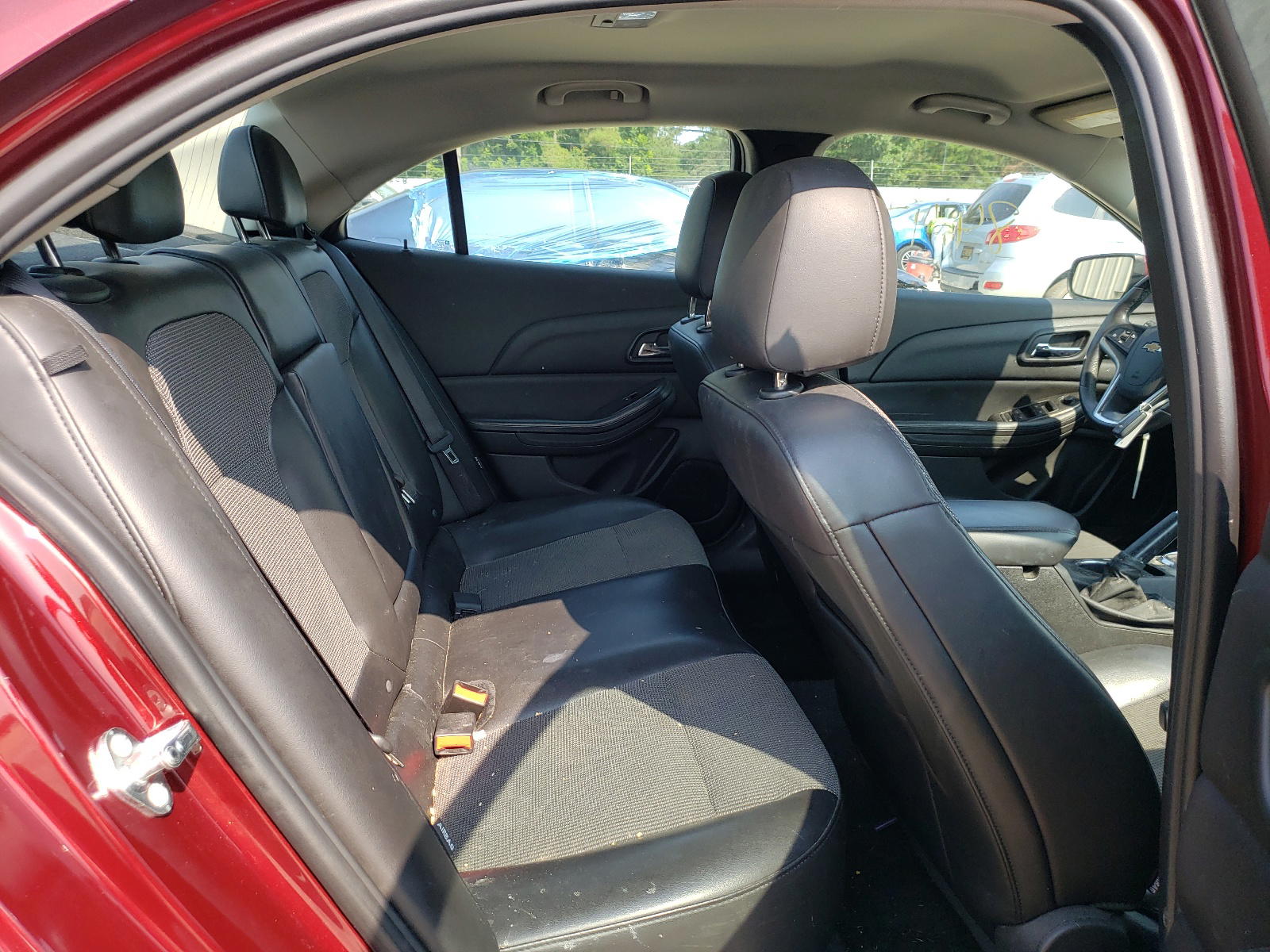 Photo 6 from auction – 2015 CHEVROLET MALIBU 2LT with VIN 1G11D5SL3FF315211