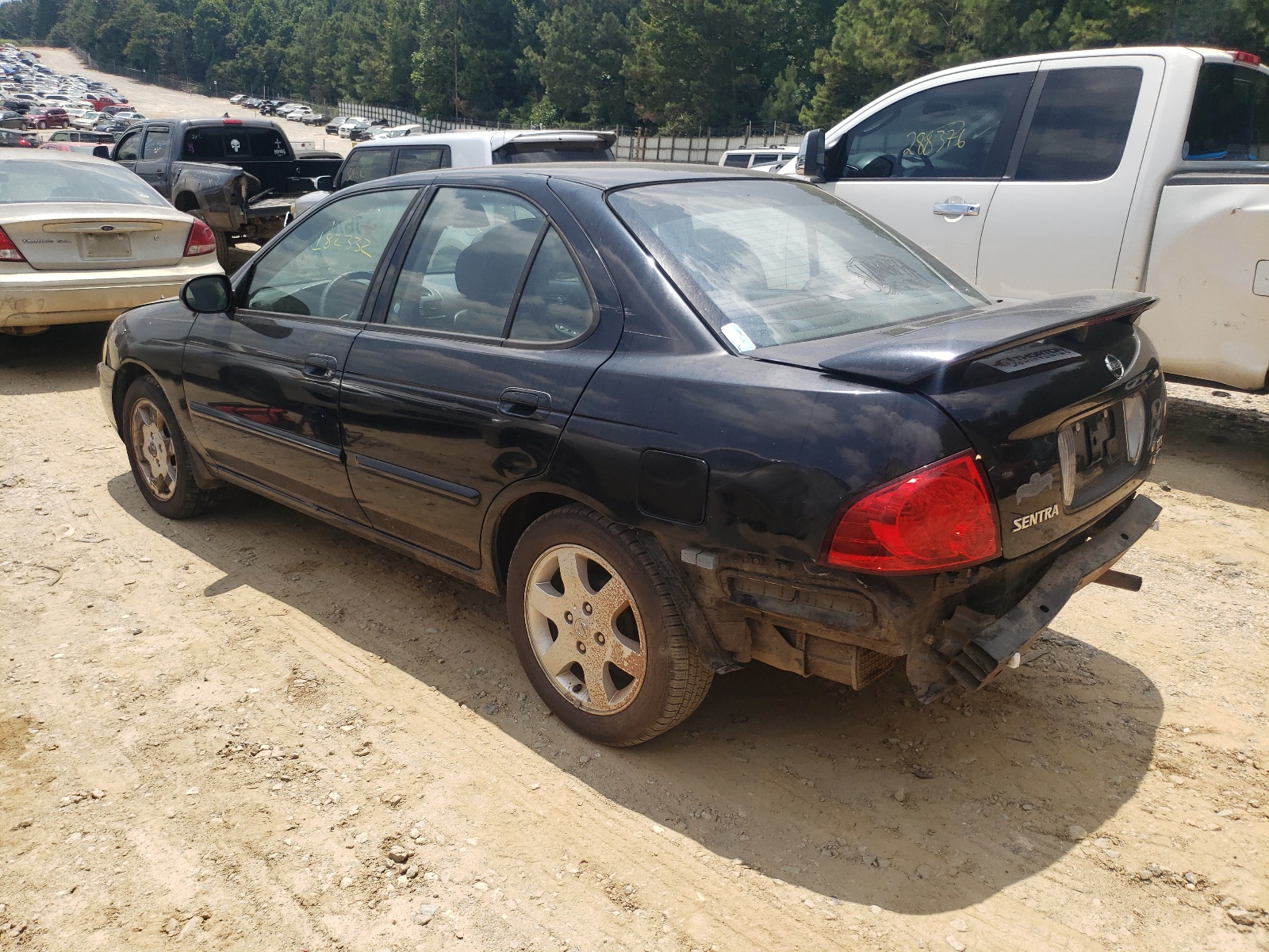 Photo 3 from auction – 2006 NISSAN SENTRA 1.8 with VIN 3N1CB51D56L636675