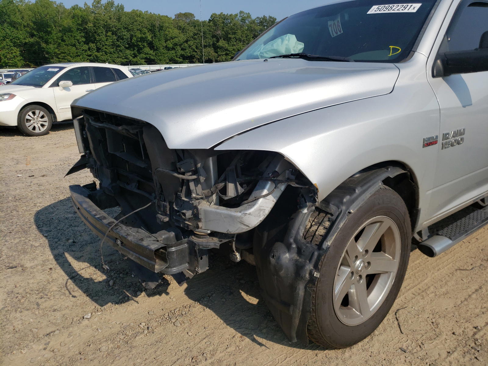 Photo 9 from auction – 2016 RAM 1500 ST with VIN 1C6RR6FT3GS324289