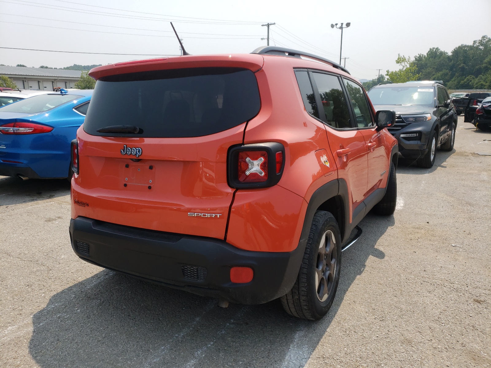 Photo 4 from auction – 2017 JEEP RENEGADE S with VIN ZACCJAAB0HPG01401