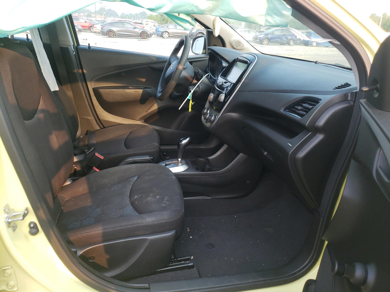 Photo 5 from auction – 2018 CHEVROLET SPARK LS with VIN KL8CB6SA8JC425345