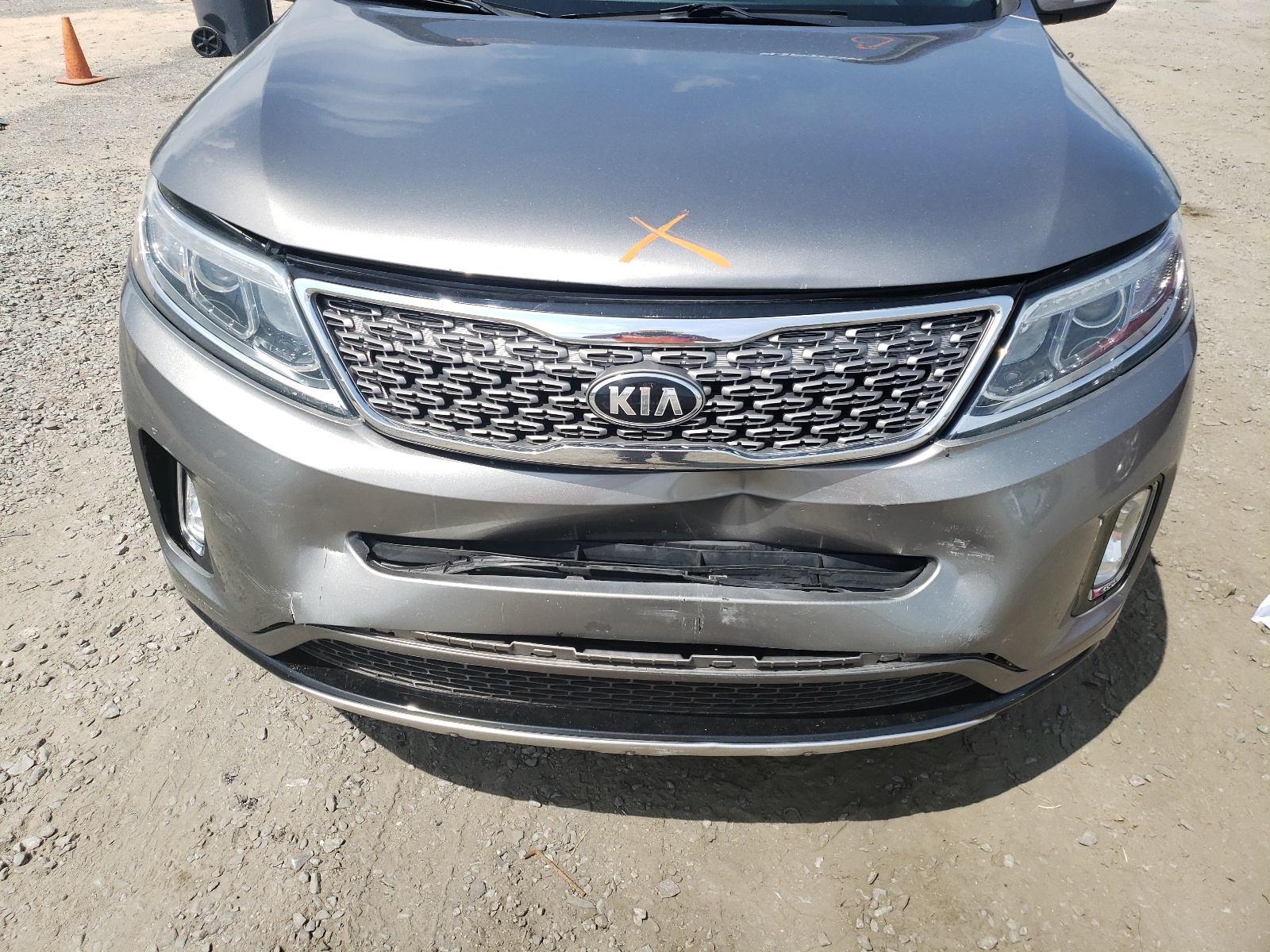 Photo 9 from auction – 2014 KIA SORENTO SX with VIN 5XYKWDA77EG440339