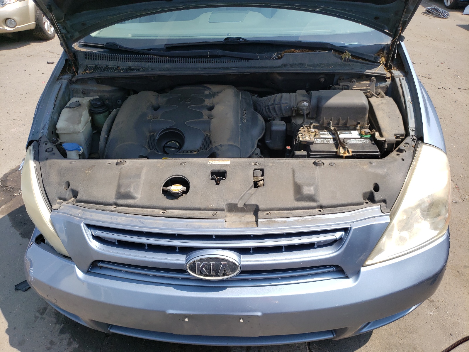 Photo 7 from auction – 2008 KIA SEDONA EX with VIN KNDMB233686258576