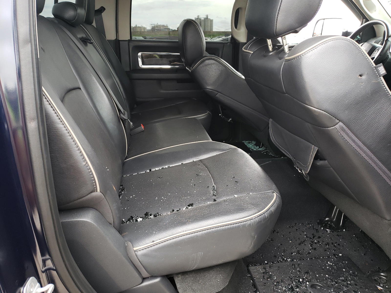 Photo 6 from auction – 2012 DODGE RAM 1500 L with VIN 1C6RD6PT4CS294078