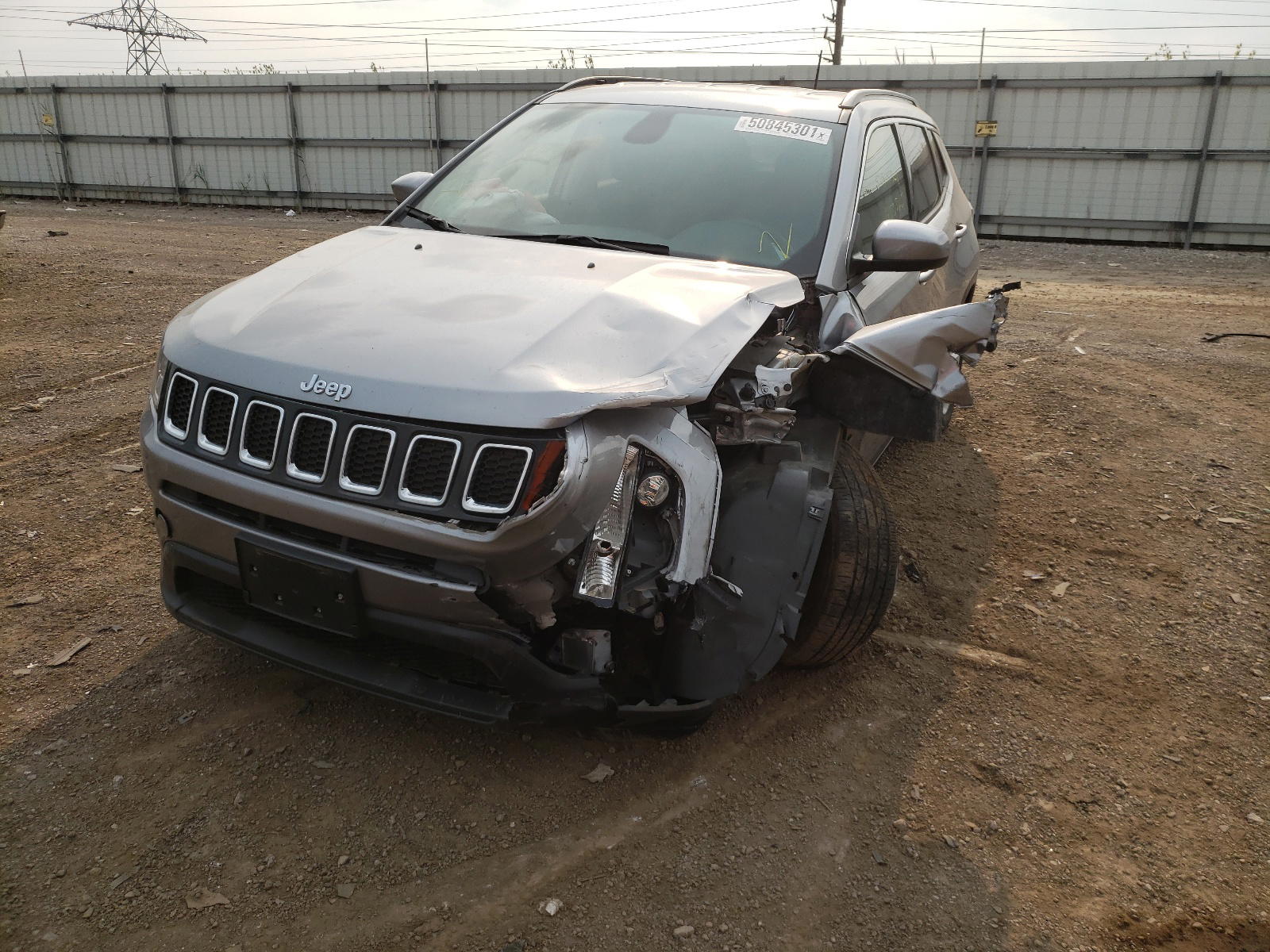 Photo 2 from auction – 2017 JEEP COMPASS LA with VIN 3C4NJCBB6HT653160
