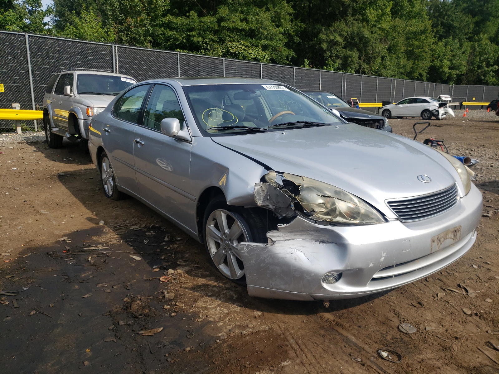LEXUS ES 330 2005 with VIN JTHBA30G655132533 - Photo from auction