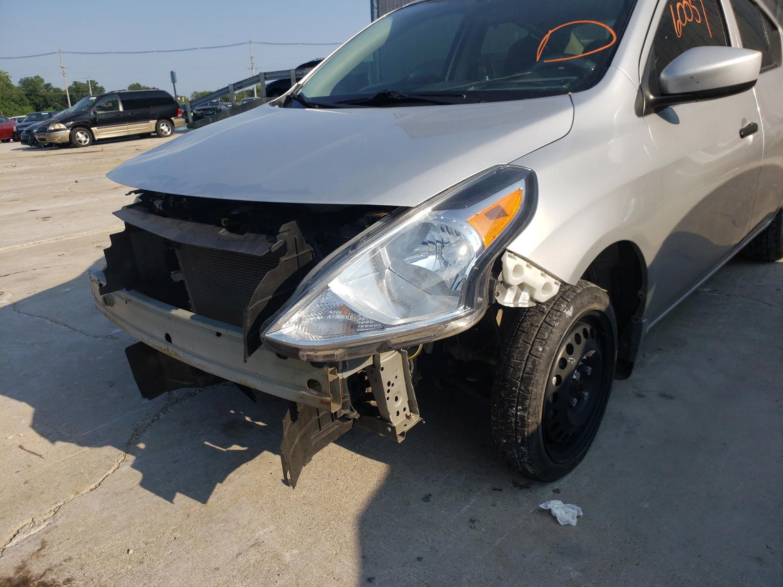Photo 9 from auction – 2016 NISSAN VERSA S with VIN 3N1CN7AP8GL835167