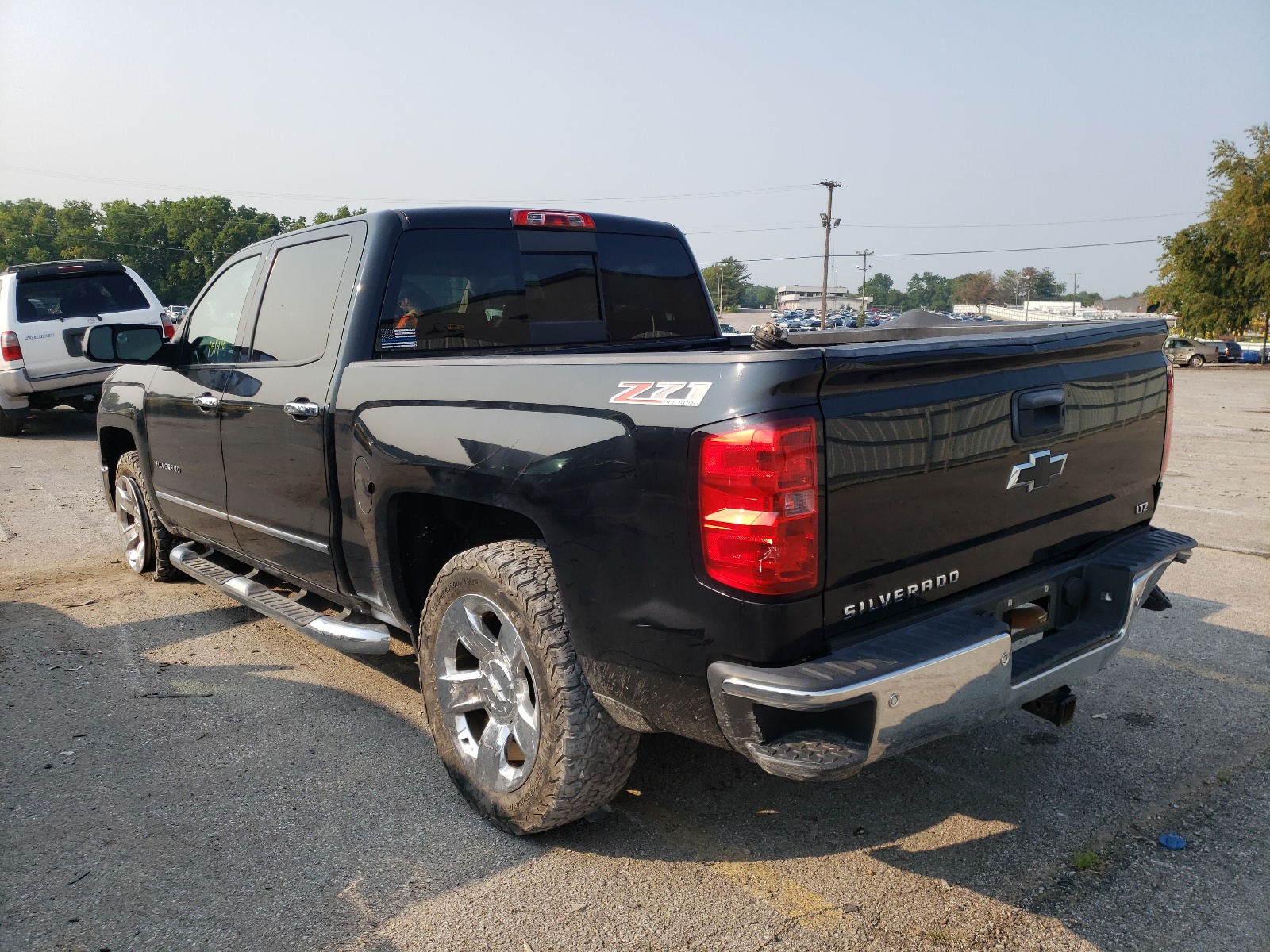 صورة رقم 3 من المزاد - 2014 CHEVROLET SILVERADO مع VIN 3GCUKSEC1EG498304